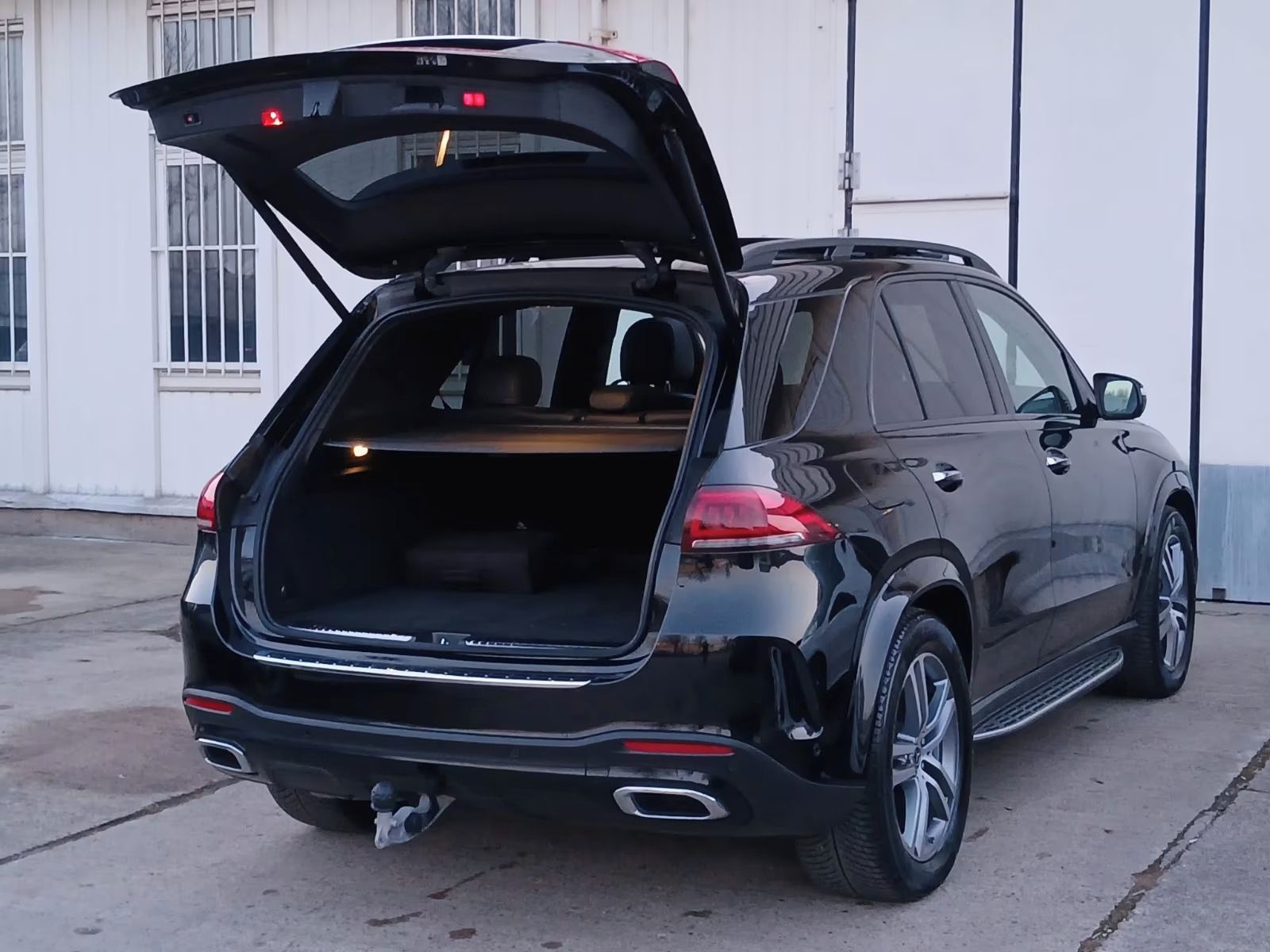 Mercedes-Benz GLE, Amg*SoftClose*Burmester*Pano - fotka 5