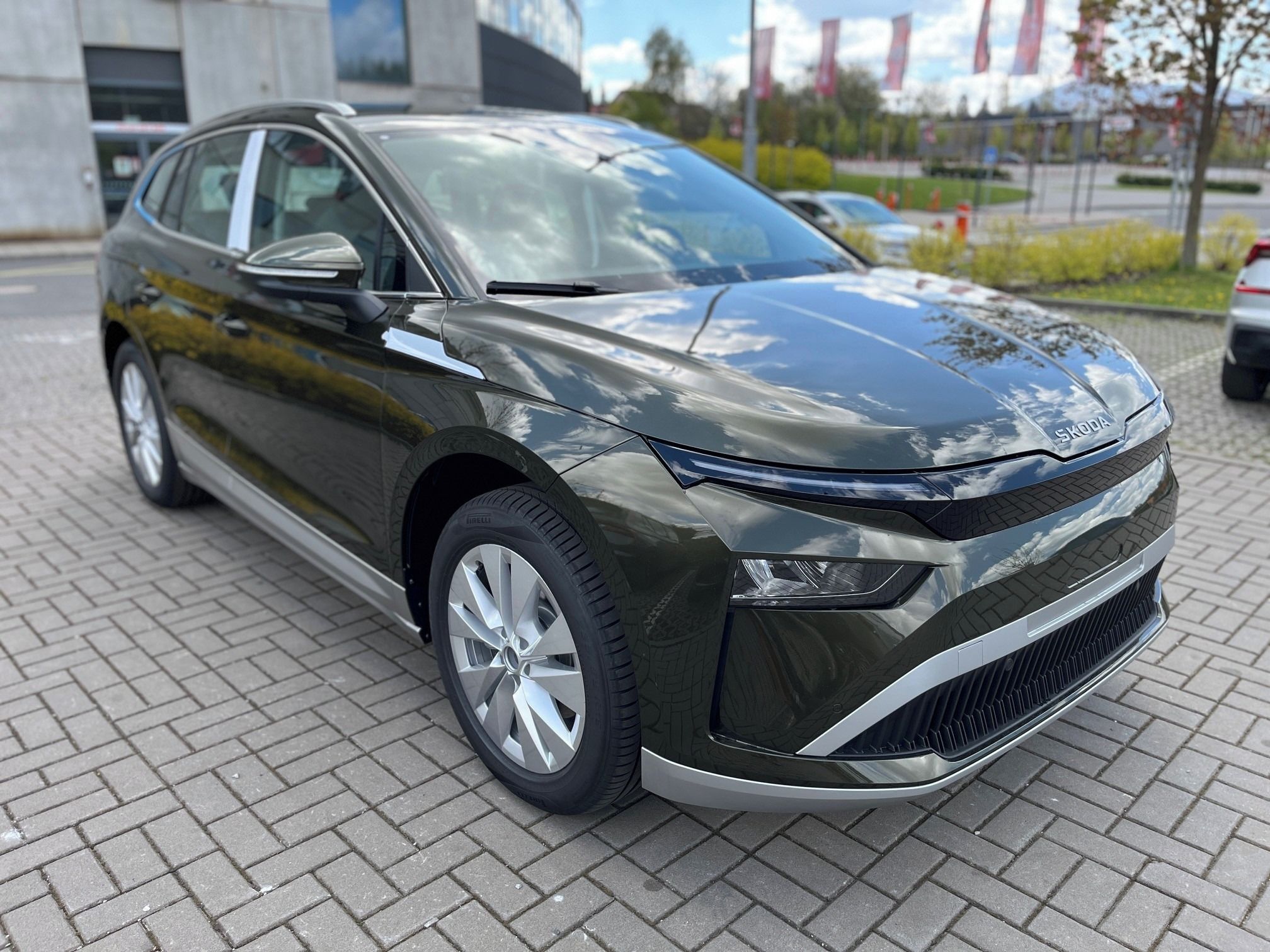 Škoda Enyaq, Selection 150 kW 60 kWh RWD - fotka 3
