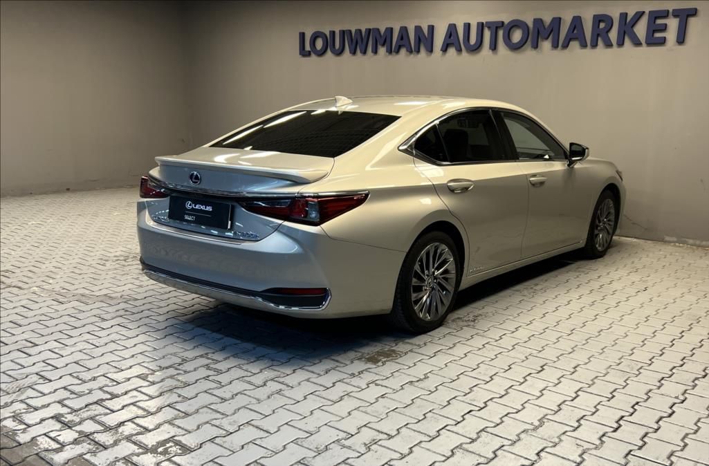 Lexus ES 300h, 300H 2,5 HEV LUXURY - fotka 2