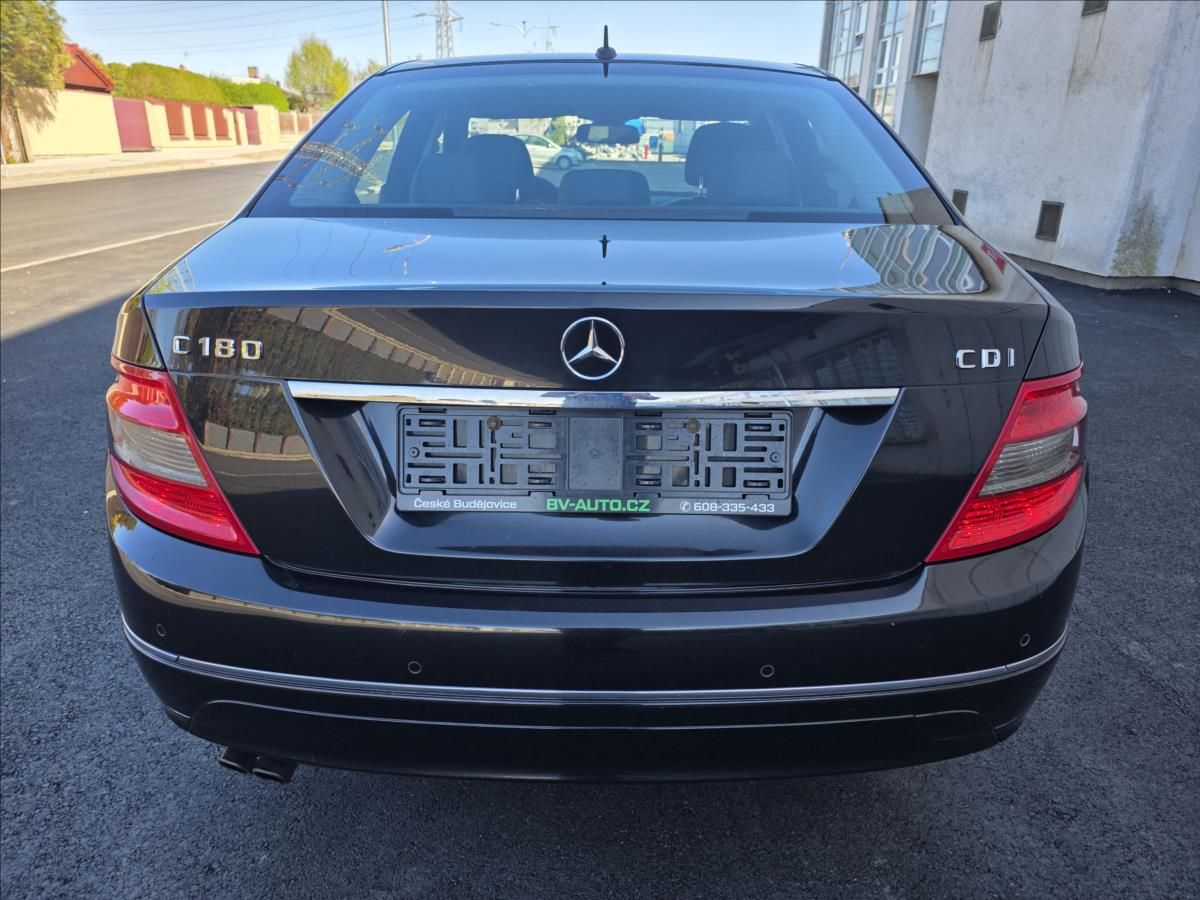Mercedes-Benz Třídy C, 2,1 2.2CDI AVANTGARDE 1.MAJITE - fotka 6
