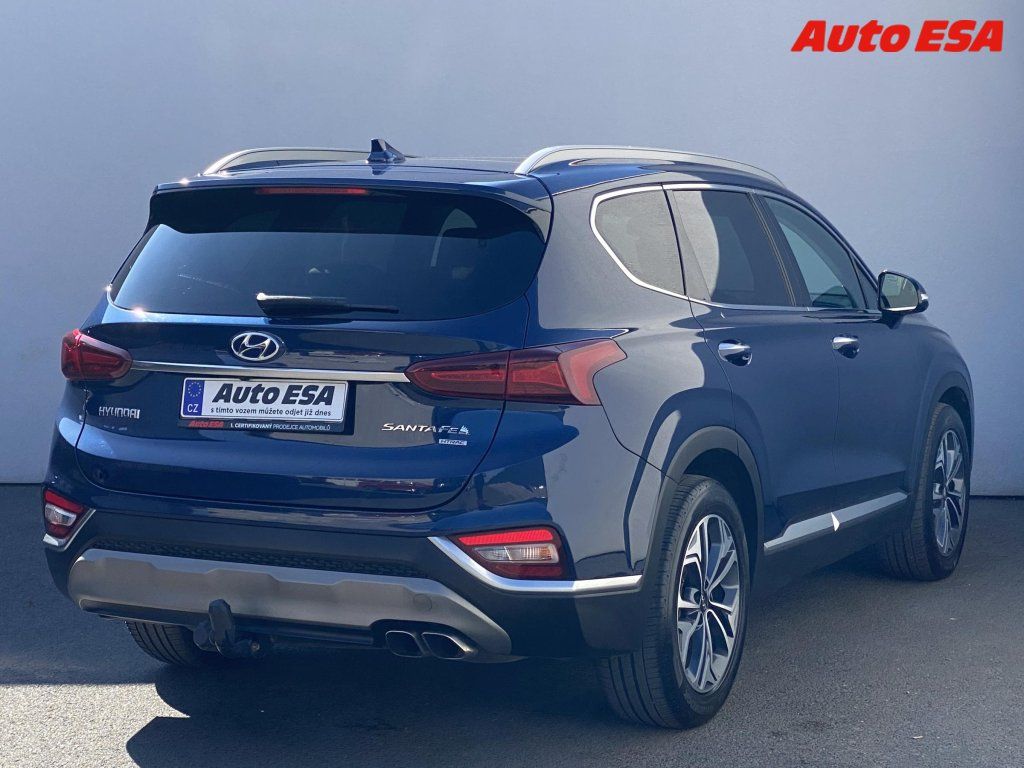 Hyundai Santa Fe, 2.2 CRDi 4x4,ČR,AT,LED - fotka 4