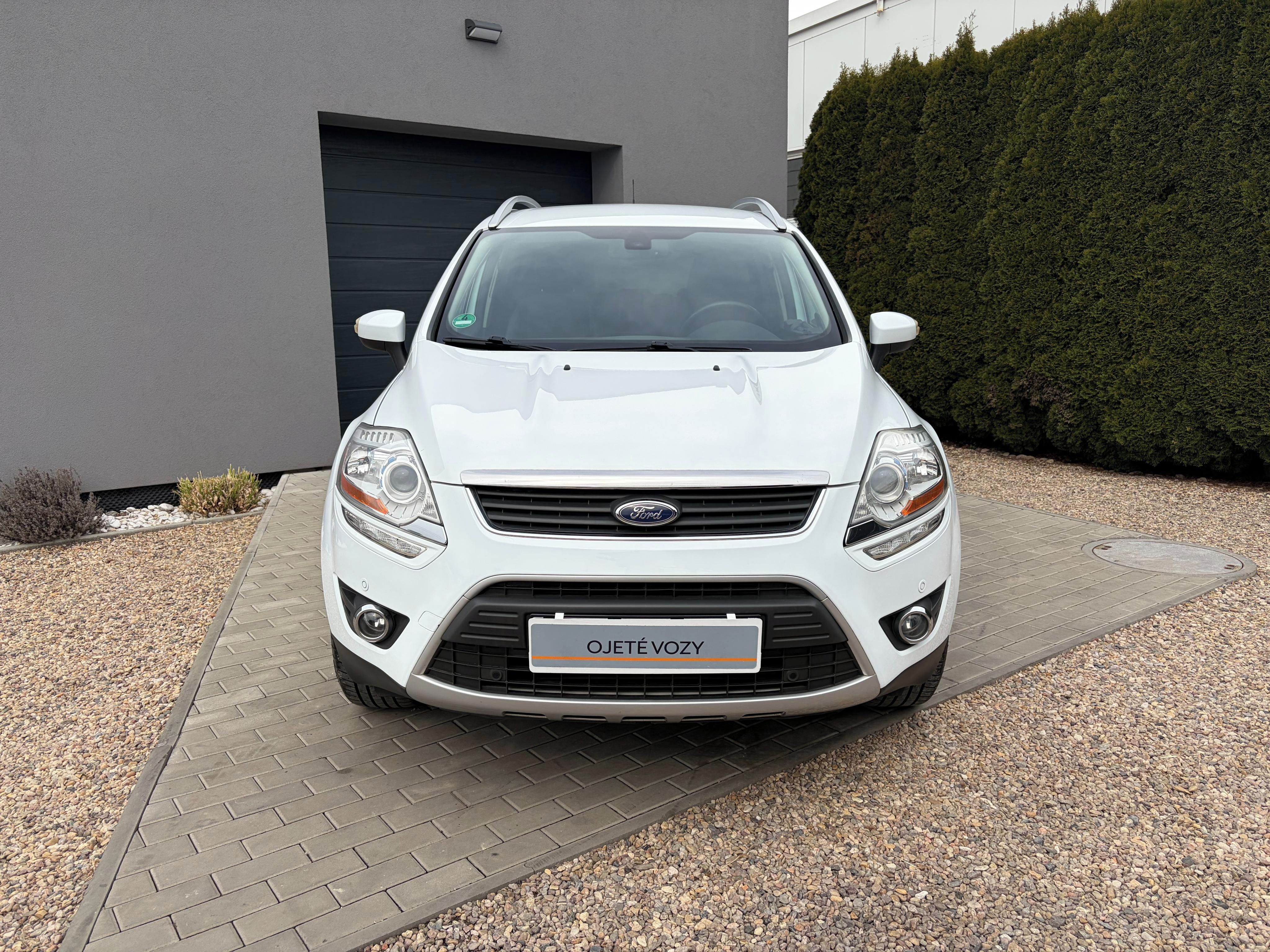 Ford Kuga, 2.0 TDCI 103KW 4x4 TITANIUM - fotka 2