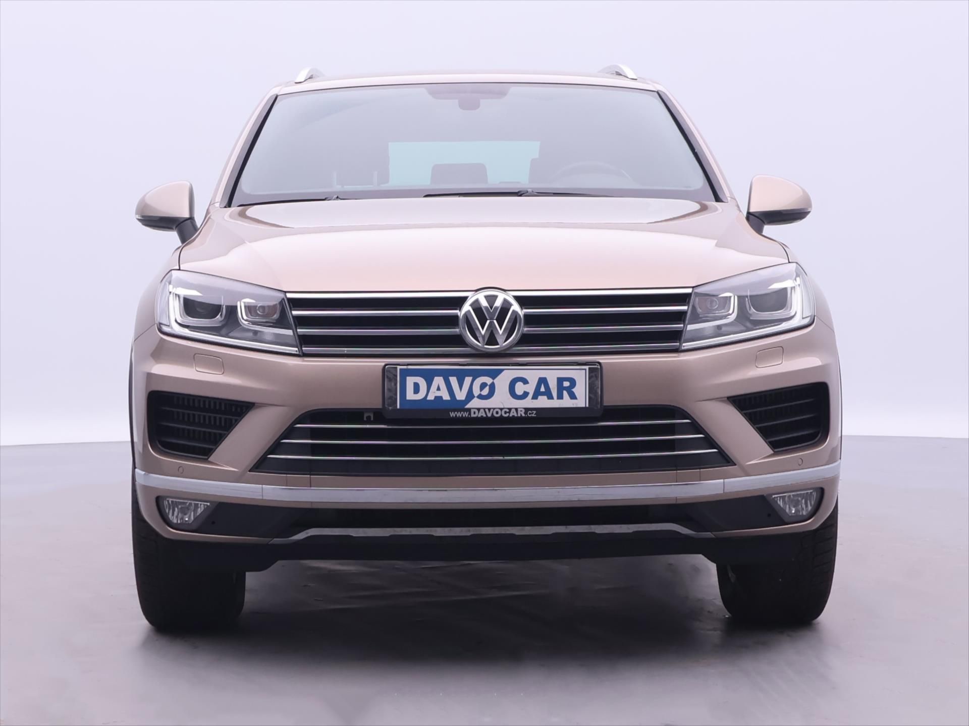Volkswagen Touareg, 3,0 TDI 193kW CZ Masaj DPH - fotka 2