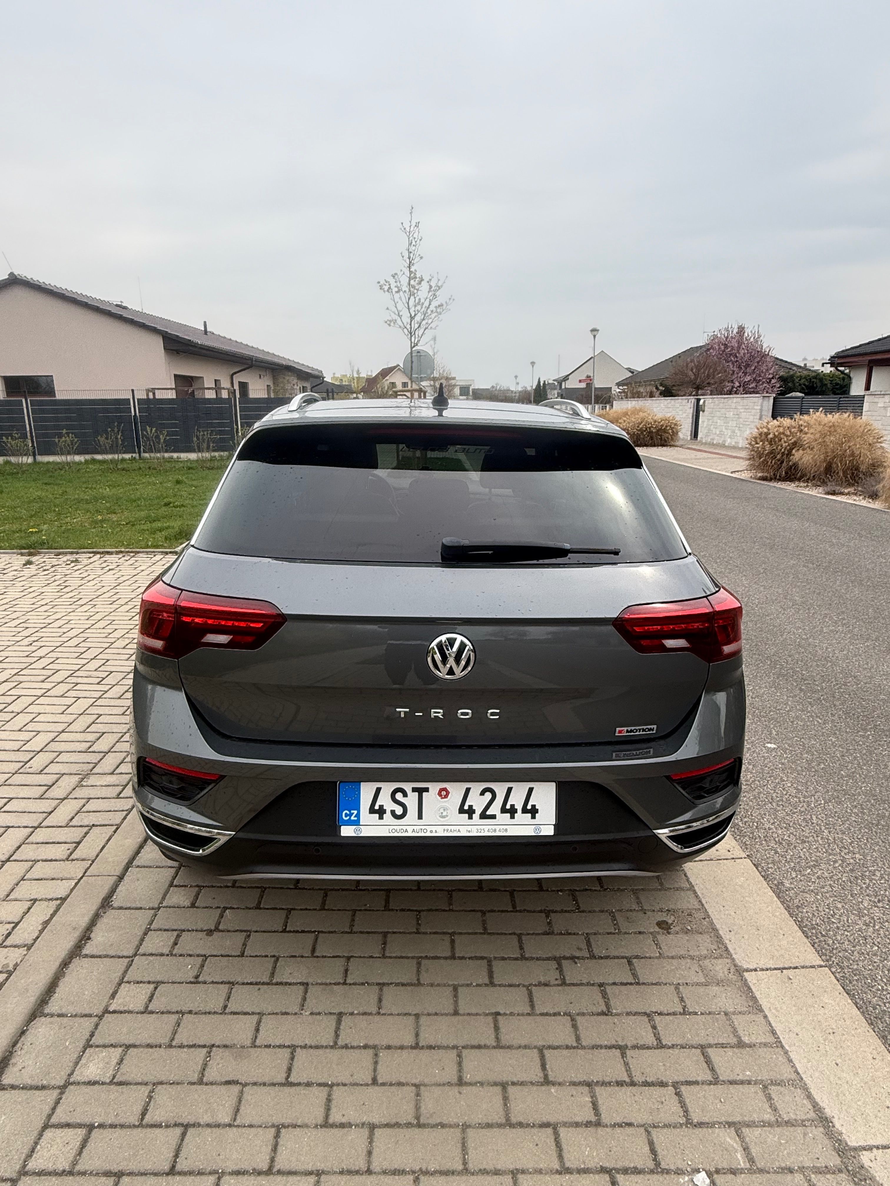 Volkswagen T-Roc, VW T-Roc Sport 2.0 TSI 4Motion - fotka 4