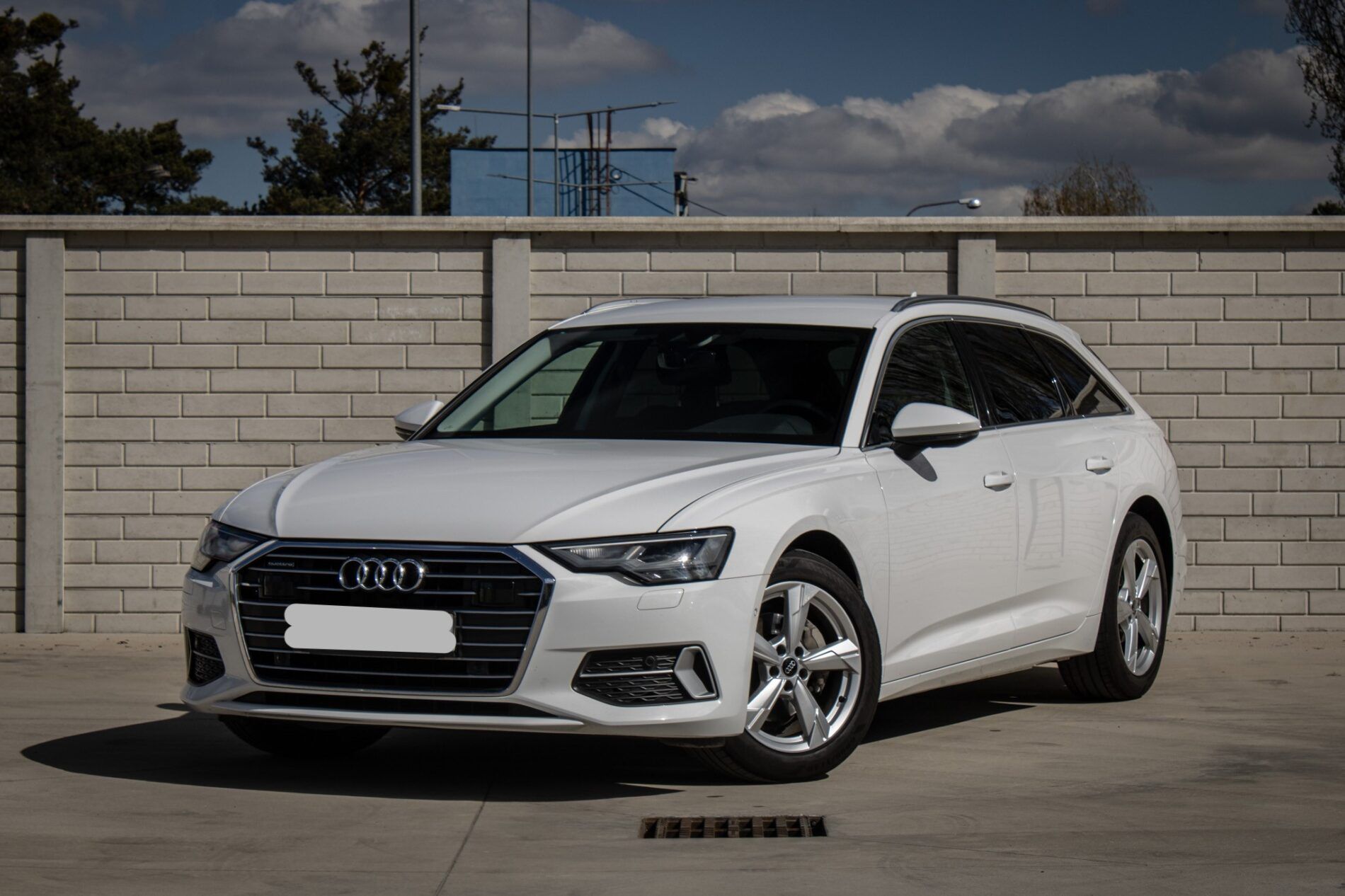 Audi A6 Avant