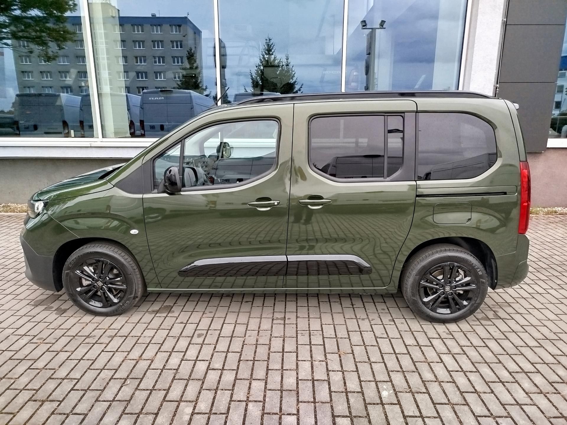 Fiat Dobló, Panorama 1,5 HDI Ed. Rodina L1 - fotka 3