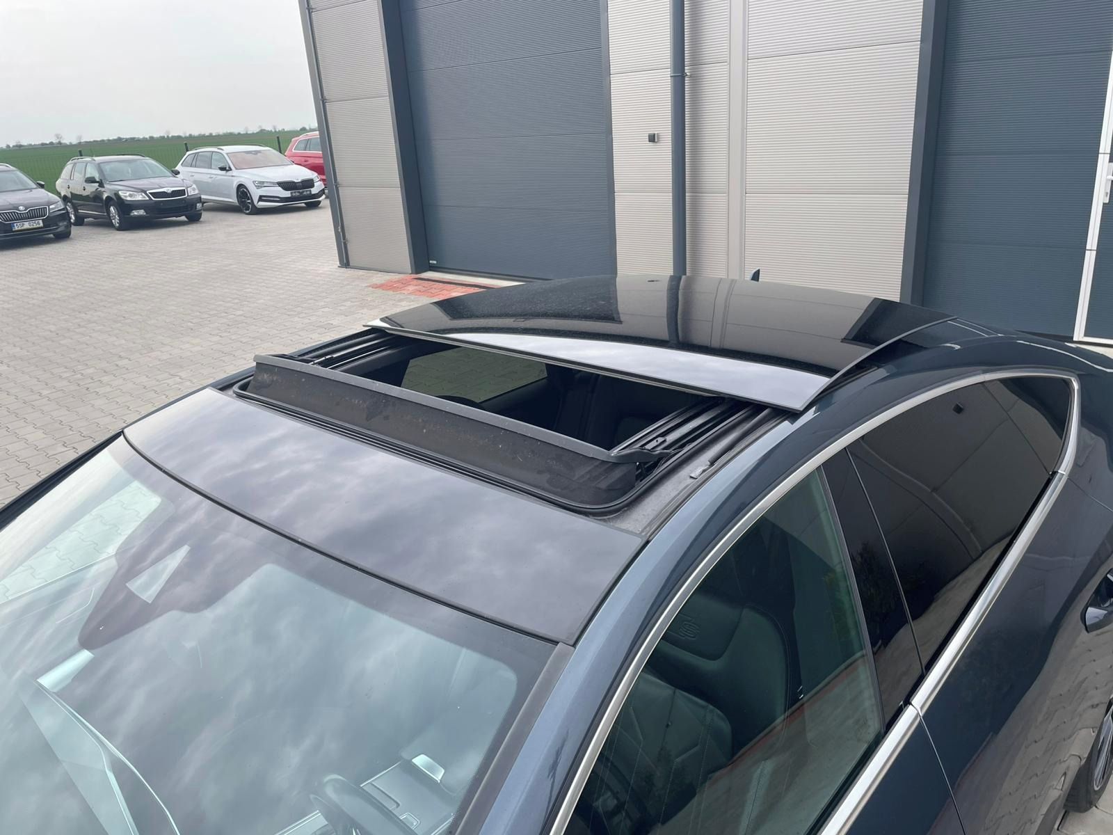 Audi A7, 3.0Tdi 210kw, S-LINE - fotka 4