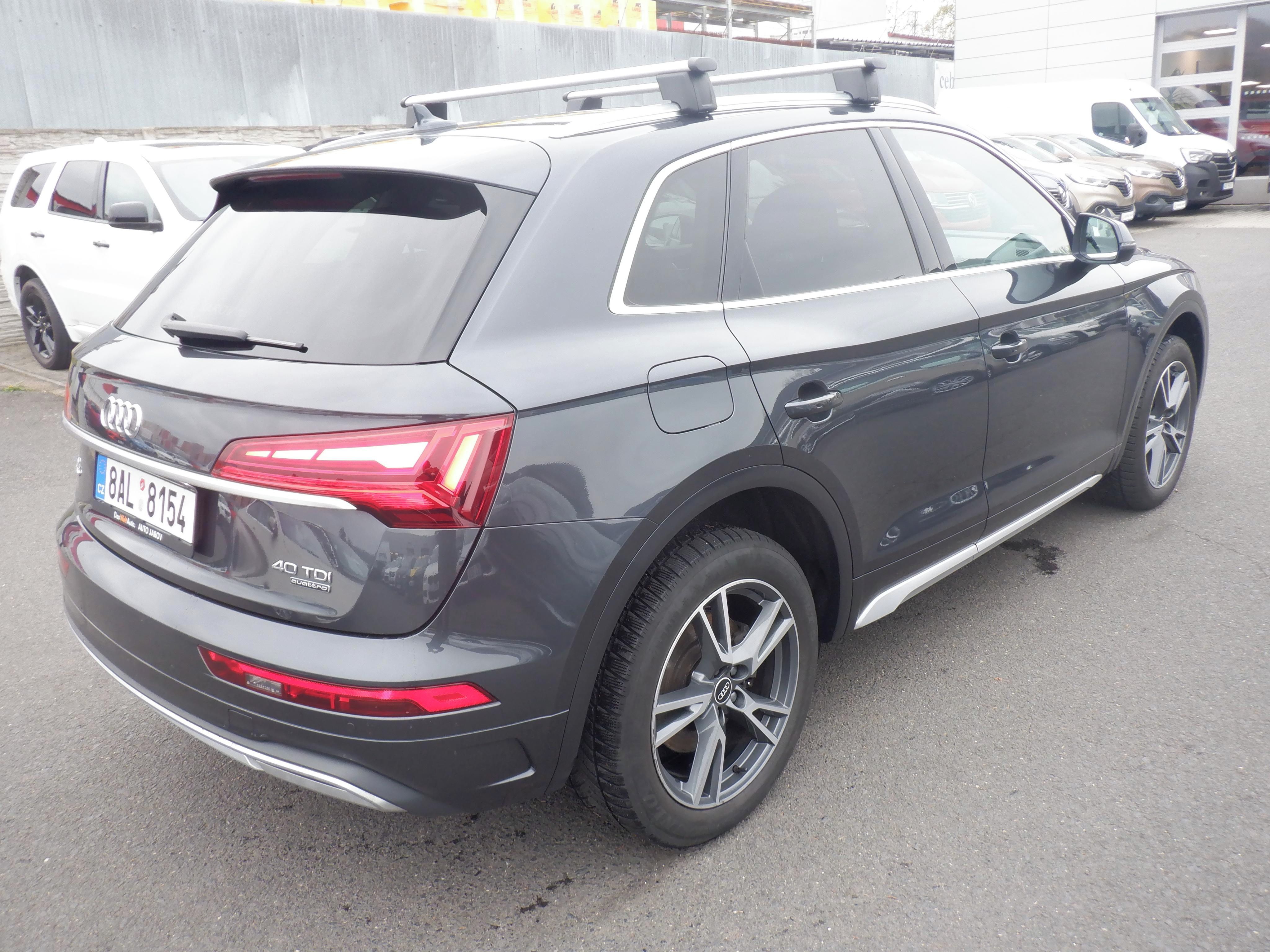 Audi Q5, 2.0 TDI Quattro STronic,ČR - fotka 5
