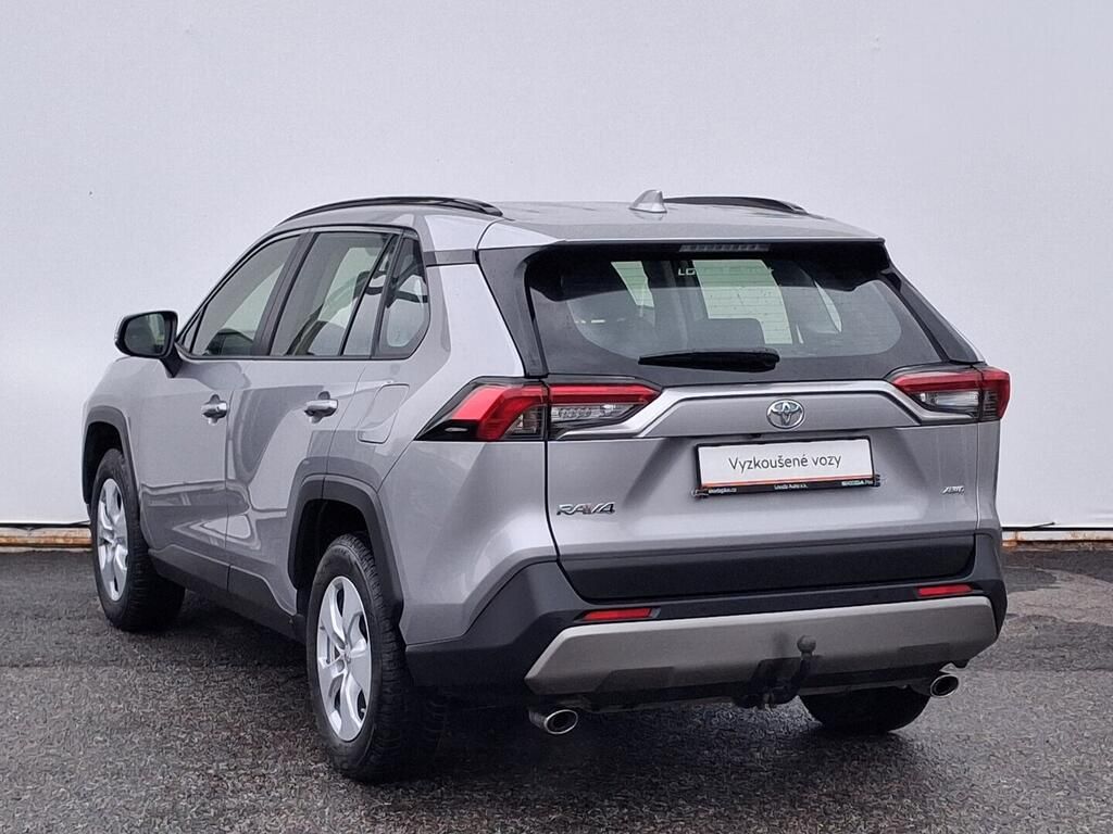 Toyota Rav4, Comfort 2.0 2.0 129 kW - fotka 6