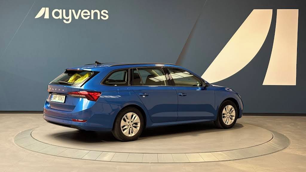 Škoda Octavia, 2.0 TDI 85kW Ambition Combi - fotka 2