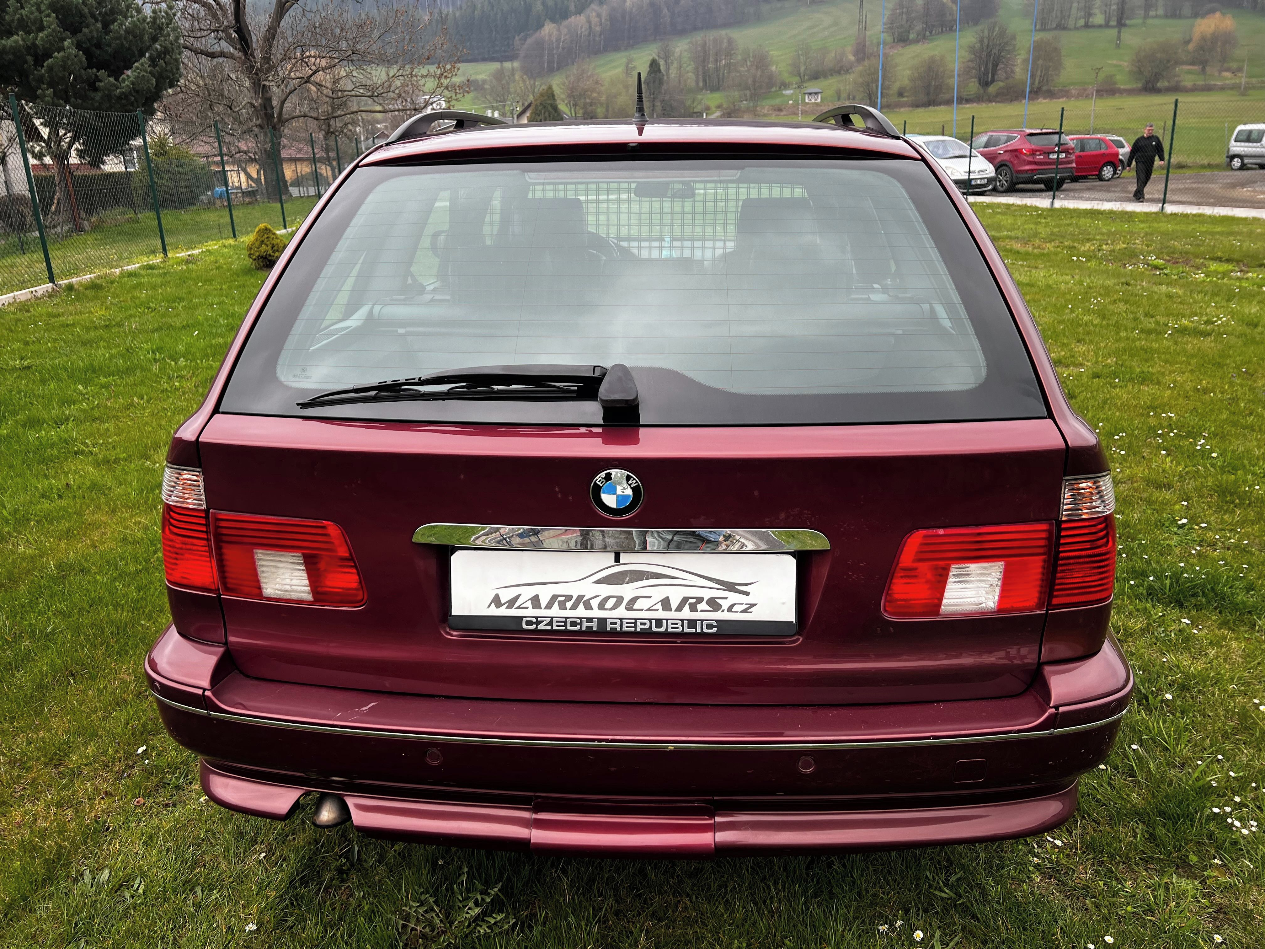 BMW Řada 5, 525D KOMBI EXCLUSIVE AUTOMAT - fotka 6