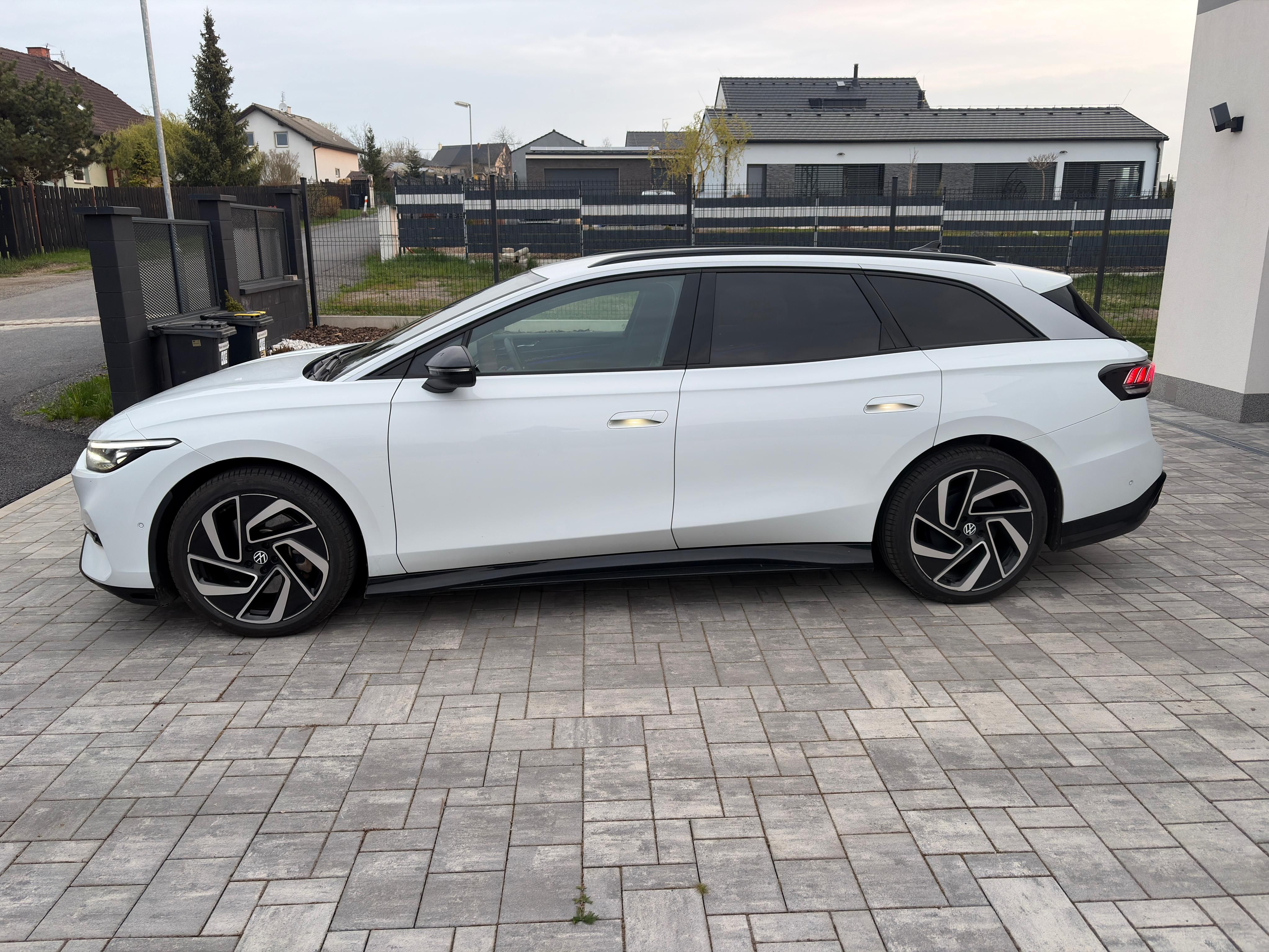 Volkswagen ID.7 Tourer - fotka 4