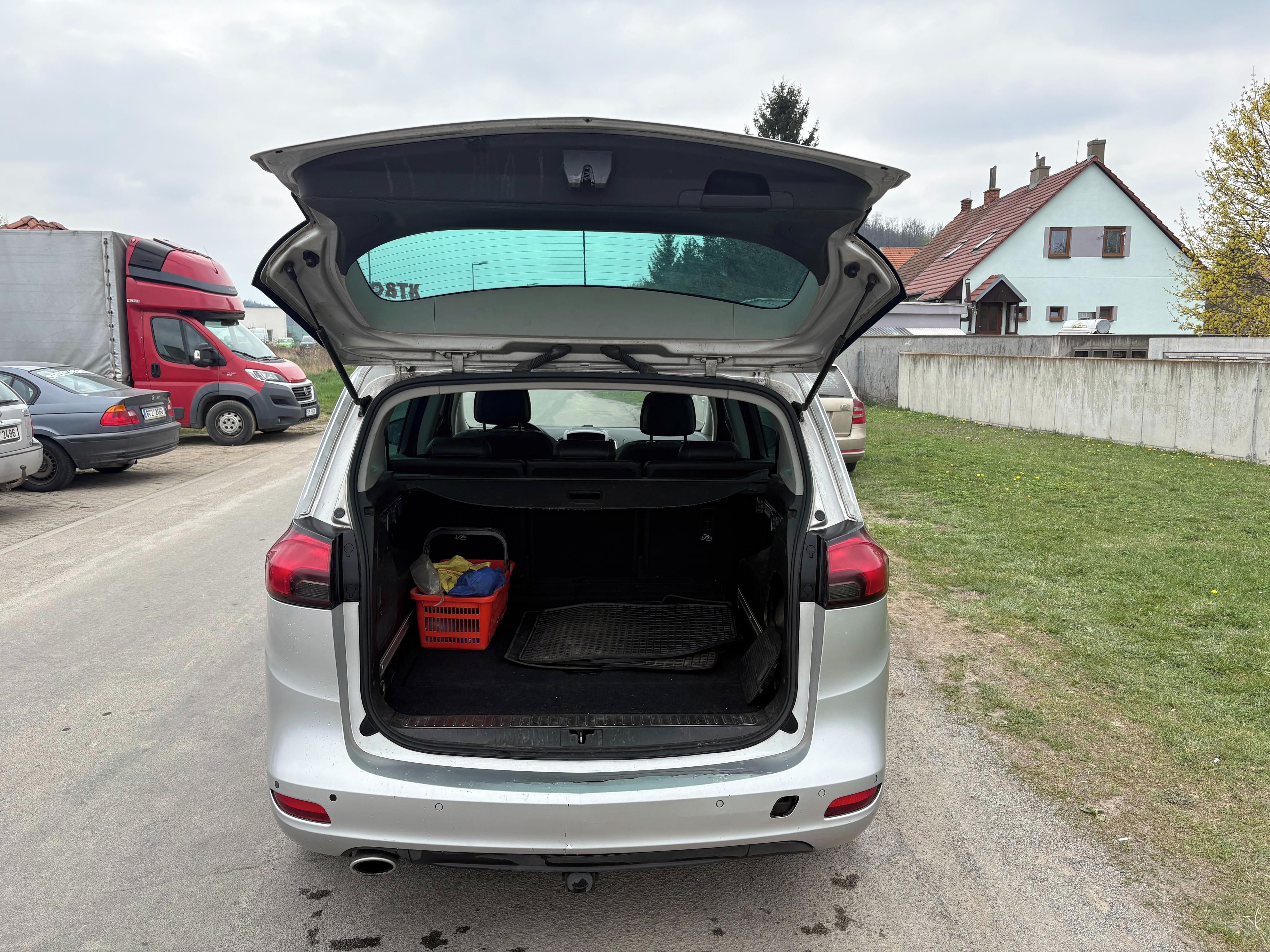 Opel Zafira, 2.0CDTi-121kW + SADA KOL - fotka 6