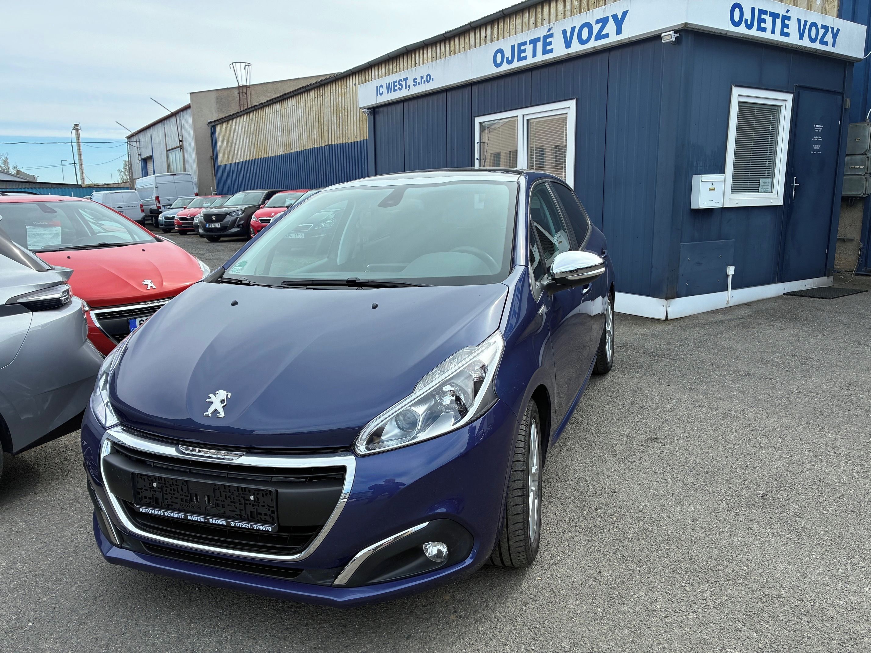 Peugeot 208, 1,2 PureTech STYLE Panorama