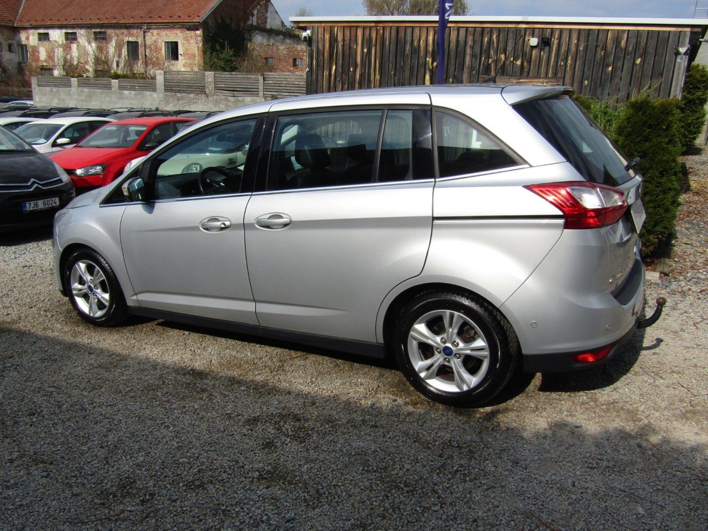 Ford Grand C-MAX, 1.5 TDCi 88kW - fotka 4