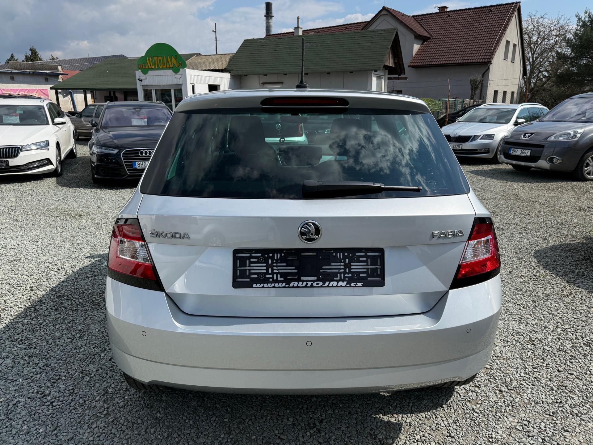 Škoda Fabia, 1.0 MPI DRIVE - fotka 5