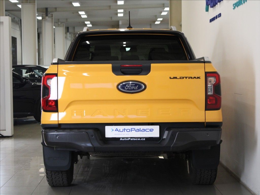 Ford Ranger, 2,0 Bi-Turbo Wildtrak 1.maj.ČR - fotka 4