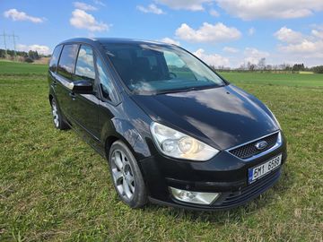 2.0TDCi 7MÍST-SERVIS-NOVÁ STK