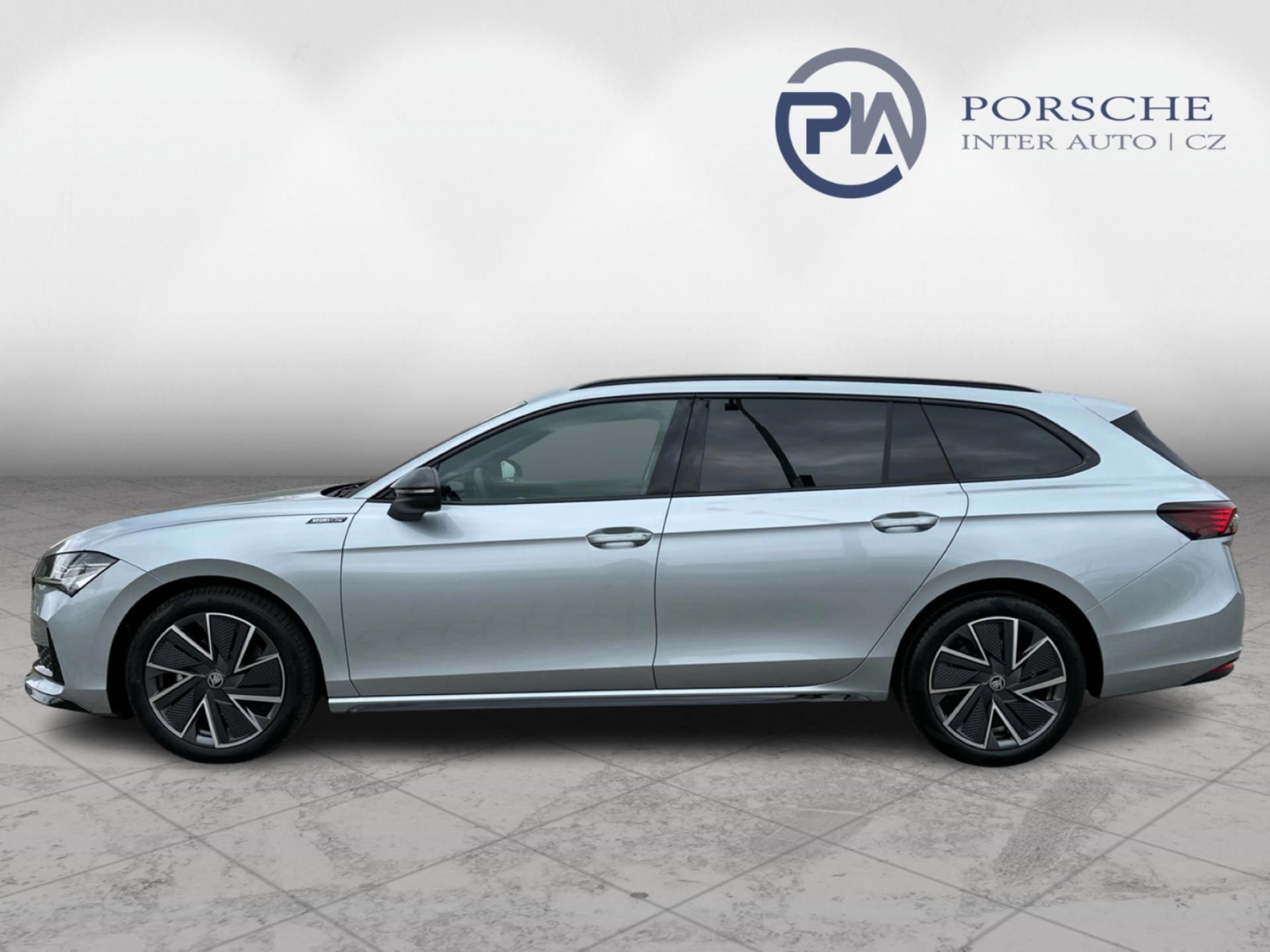 Škoda Superb, 2,0 TDI 110 kW 7-stup. automat - fotka 3