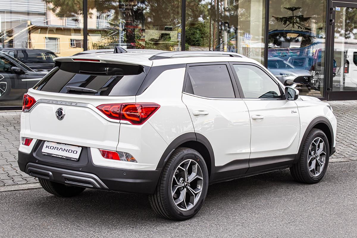 SsangYong Korando, 1,5 GDI AT 2WD STYLE+ ACC - fotka 5