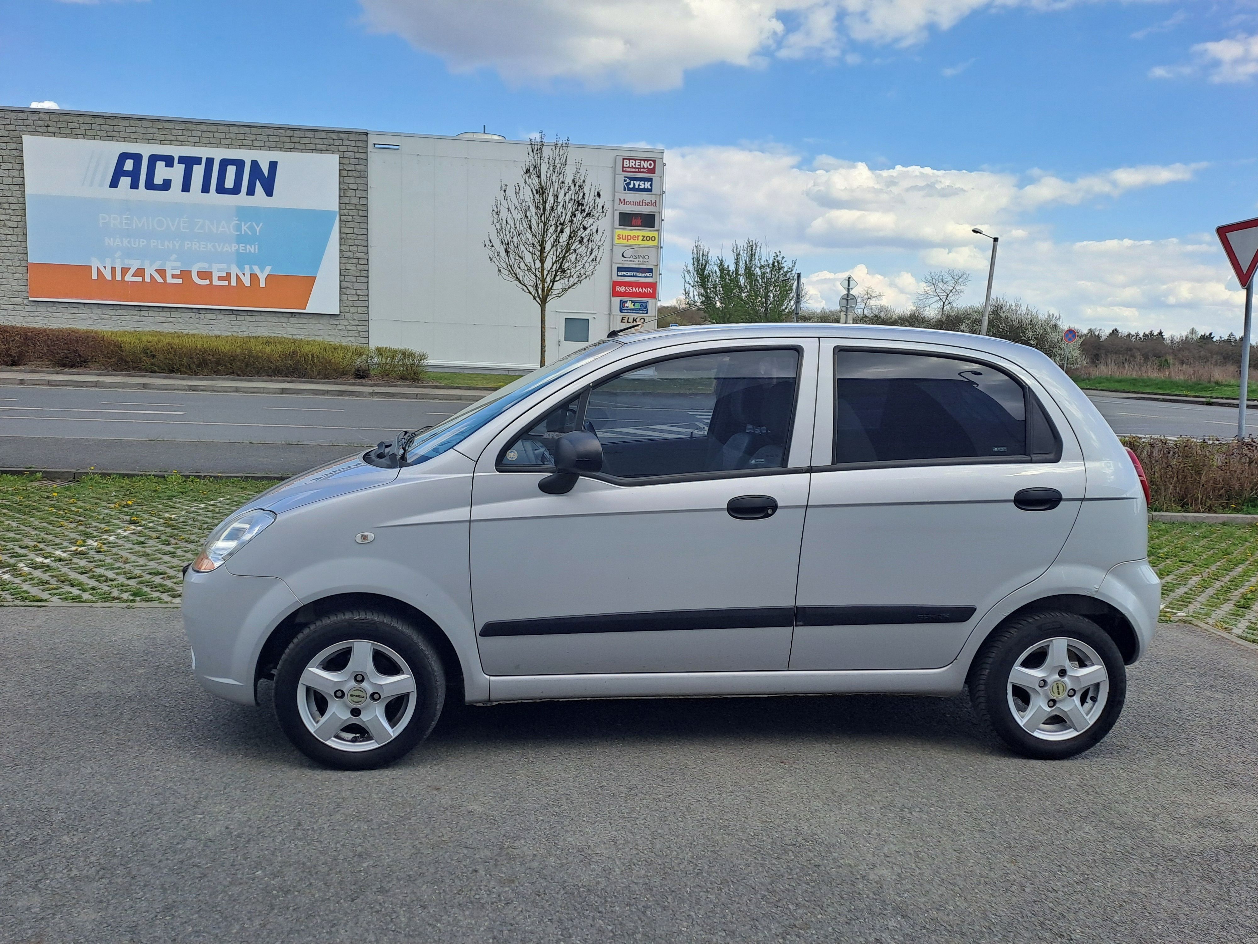 Chevrolet Spark, 0.9i 1.MAJ KLIMA,SPOLEHLIVÉ - fotka 5
