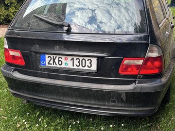 318 D Na díly - nemám klíče