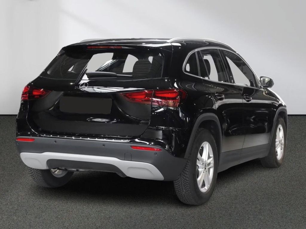 Mercedes-Benz GLA, 200*Kamera*MBUX*Navi*Led* - fotka 2