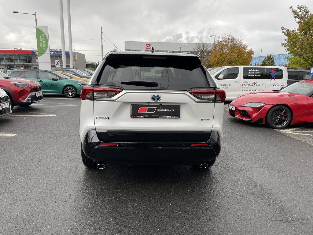 Toyota Rav4, 2.5 Plug-in Hybrid Selection - fotka 4