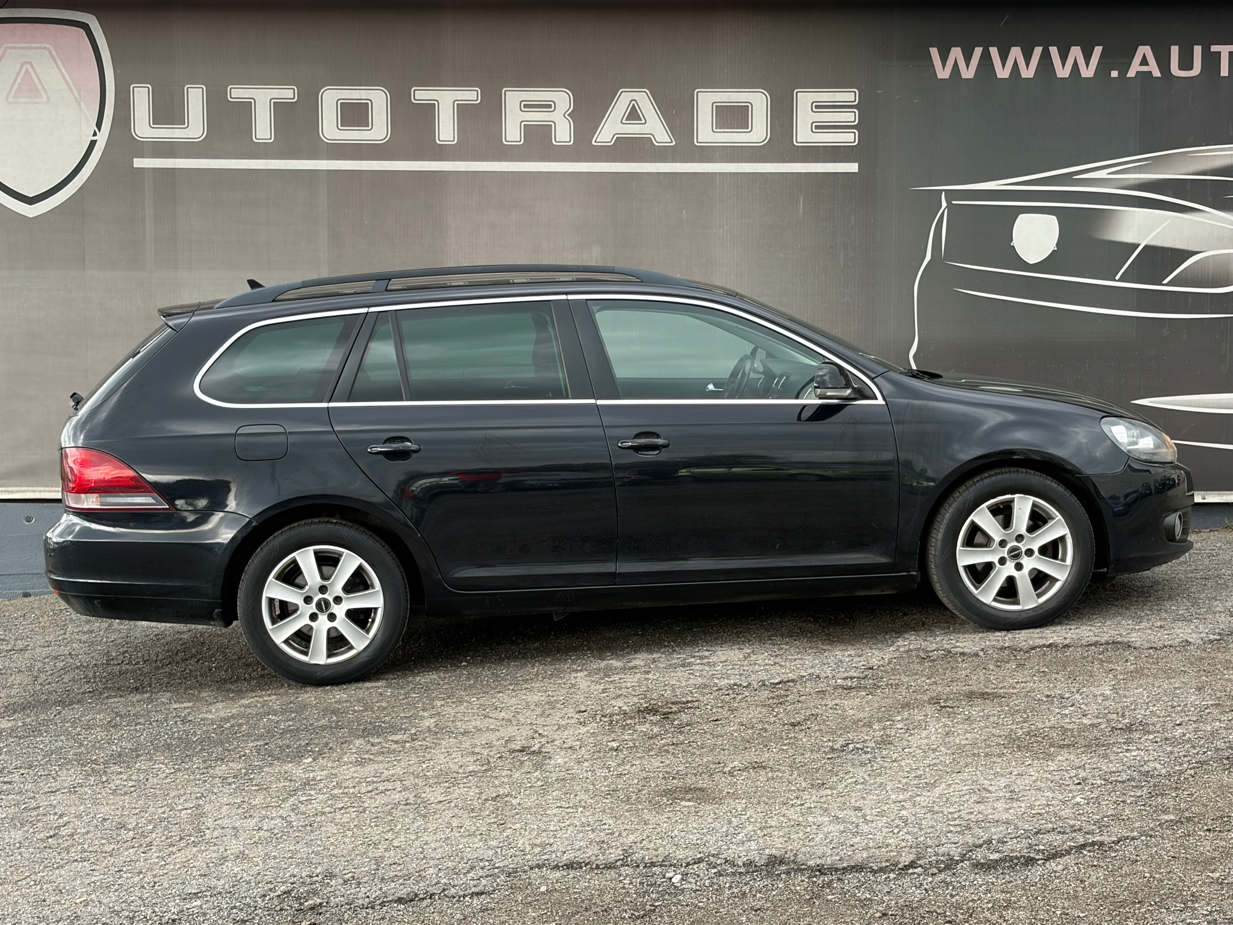 Volkswagen Golf Variant, 1.6TDi 77kW, DigiKLIMA, 2xkola - fotka 5