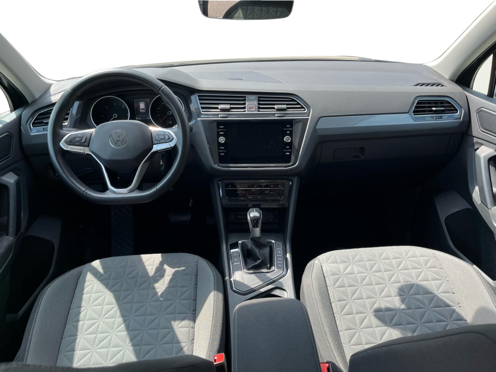 Volkswagen Tiguan, Life 2.0 TDI 110 kW DSG - fotka 5