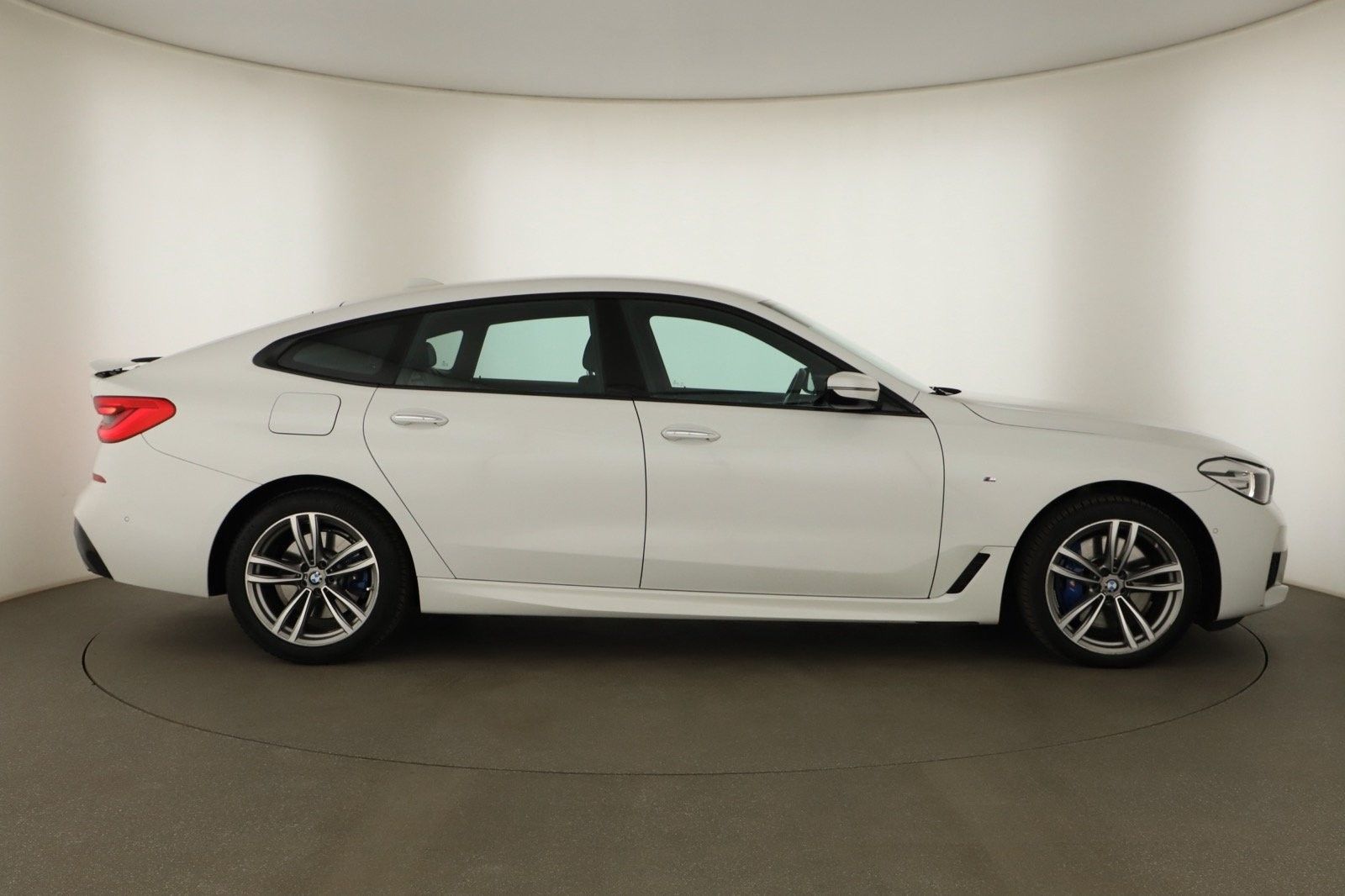 BMW Řada 6, 630d xDrive GT, 4X4, Automat - fotka 6