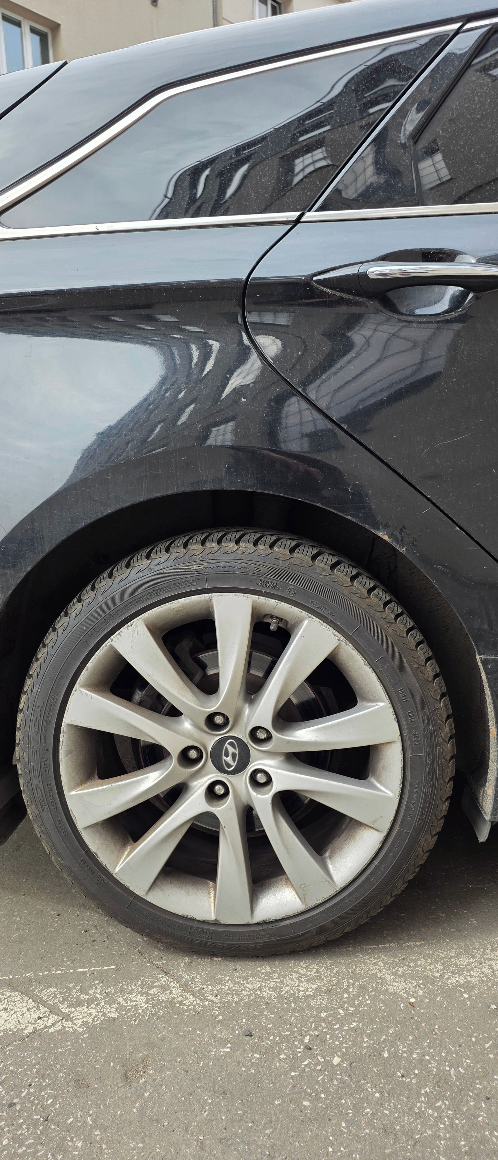 Hyundai i40, MAX výbava-Automat,Navi,Kůže - fotka 6