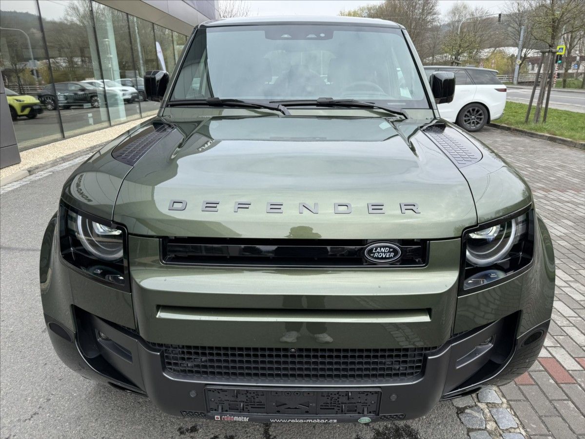 Land Rover Defender, 3,0 110 DYNAMIC SE D250 - fotka 3