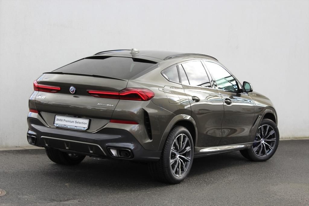 BMW X6, X6 xDrive40d Mpaket - fotka 2