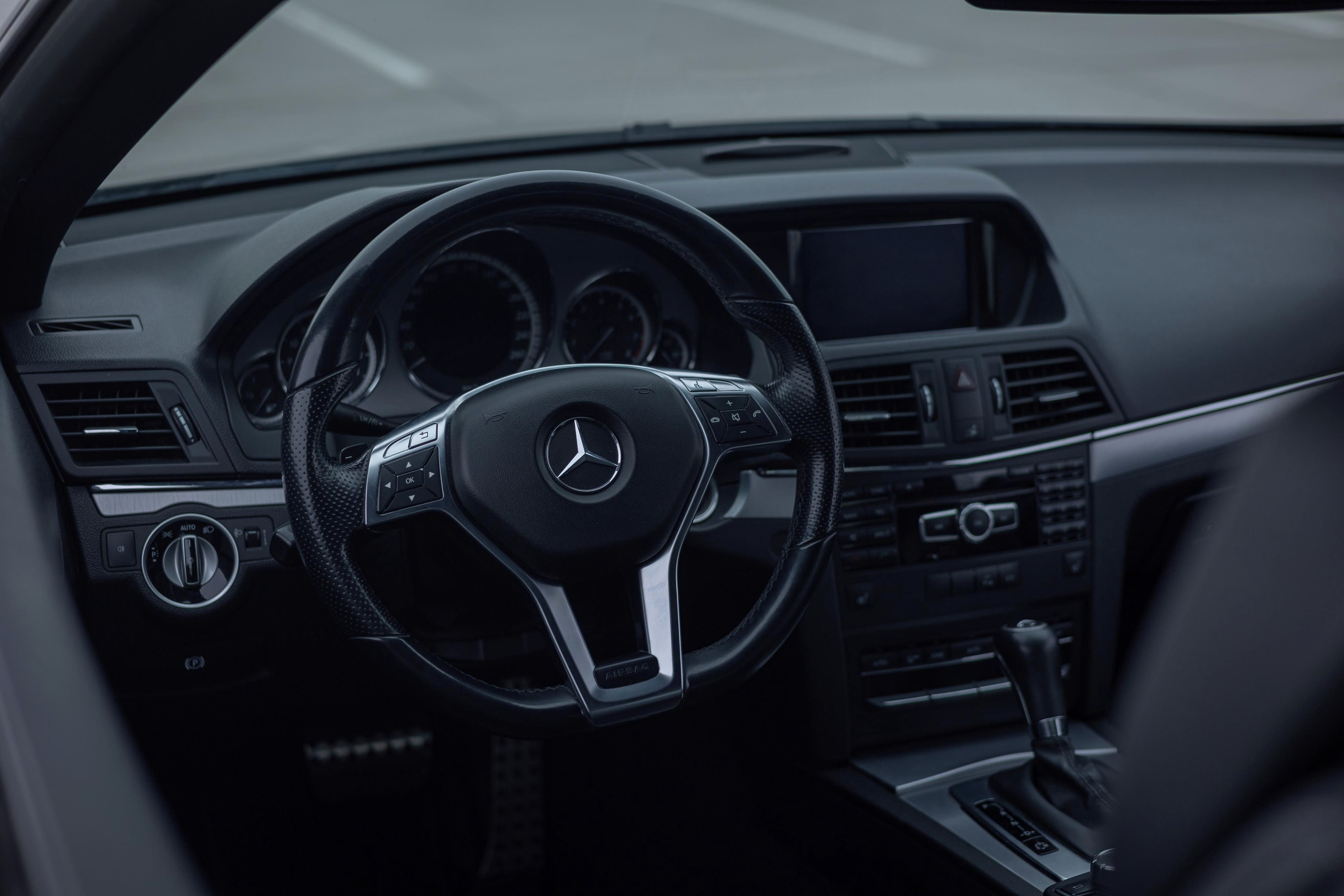 Mercedes-Benz Třídy E, Mercedes-Benz E-Coupe 250 CGI - fotka 5