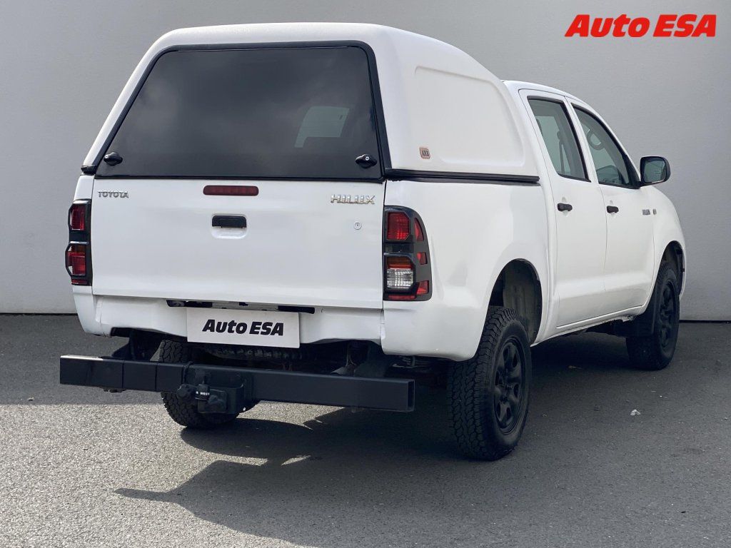 Toyota Hilux, 2.5 D 4x4 DoubleCab,ČR,TZ - fotka 4