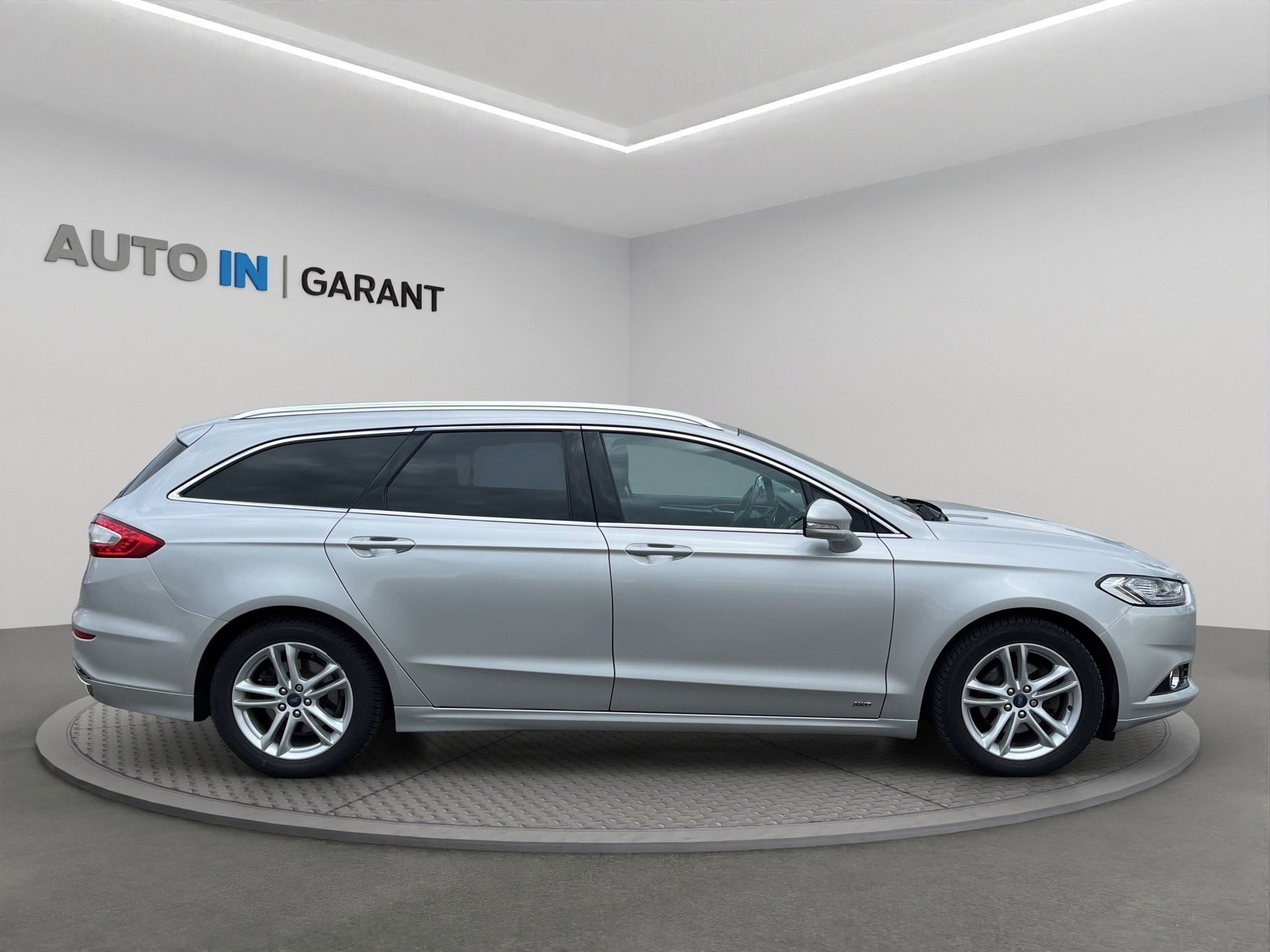 Ford Mondeo, Titanium 2.0 TDCi 132kW 4x4, Č - fotka 4