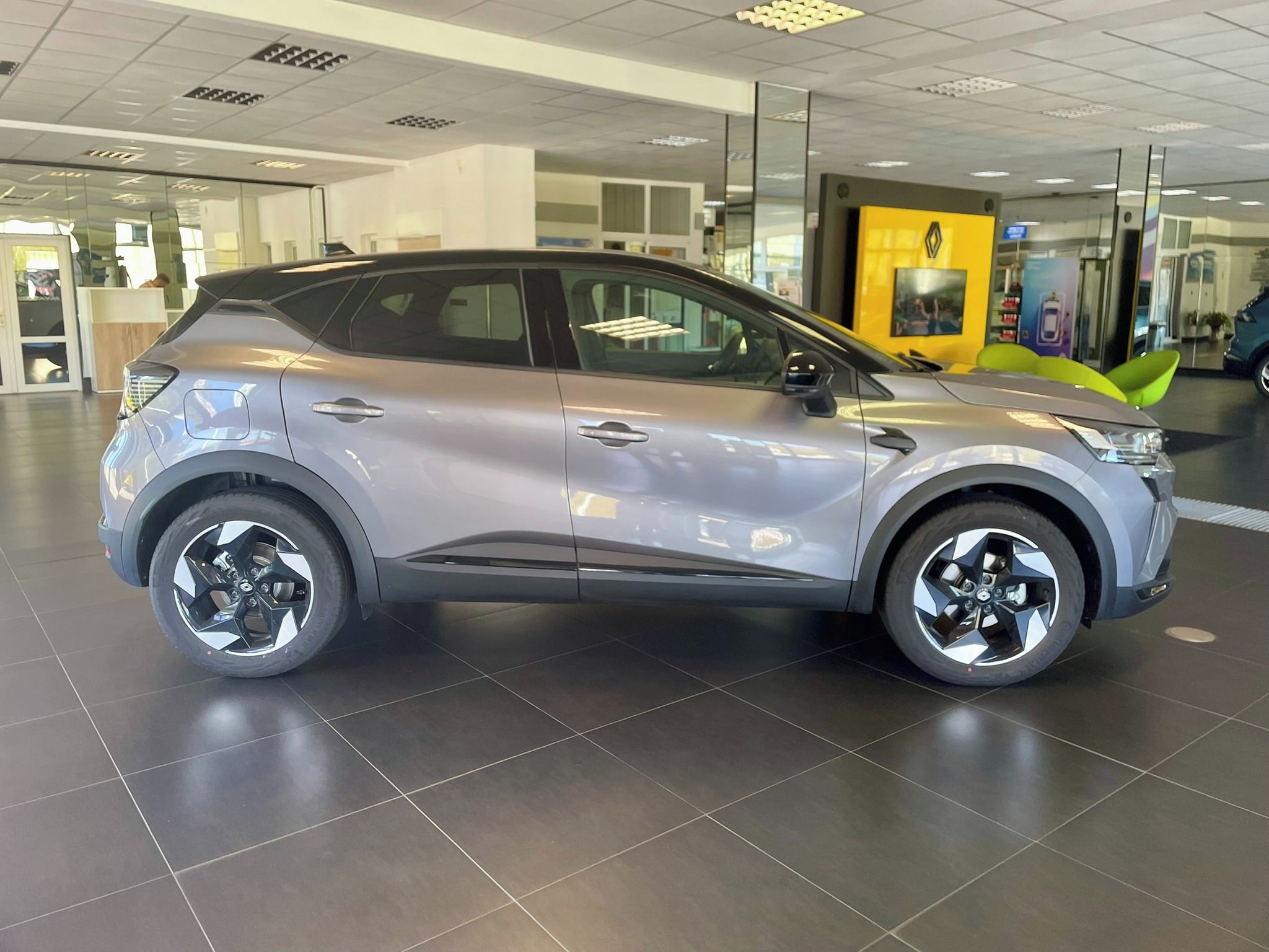 Renault Captur, Techno TCe 90 VÝPRODEJ - fotka 6