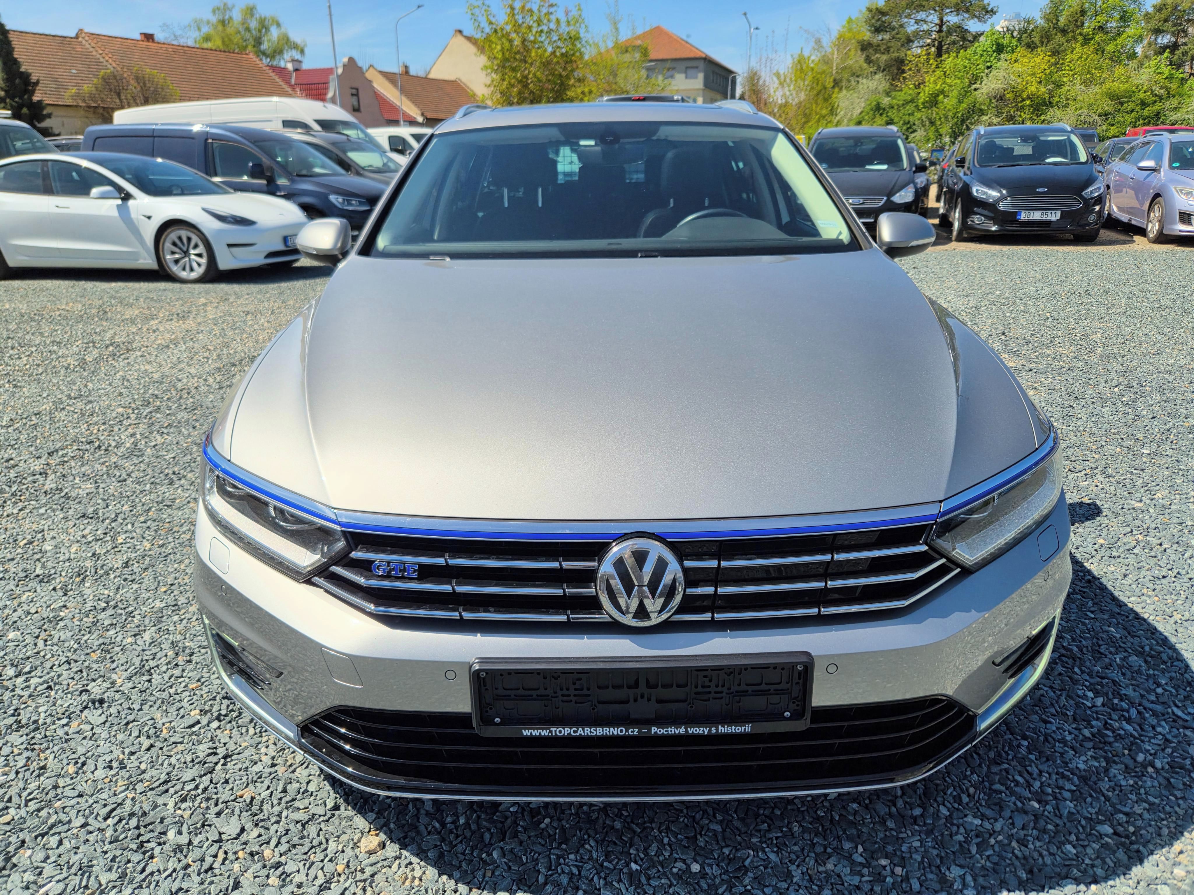Volkswagen Passat Variant, GTE 1.4 TSI 12/2015 172TKM - fotka 2
