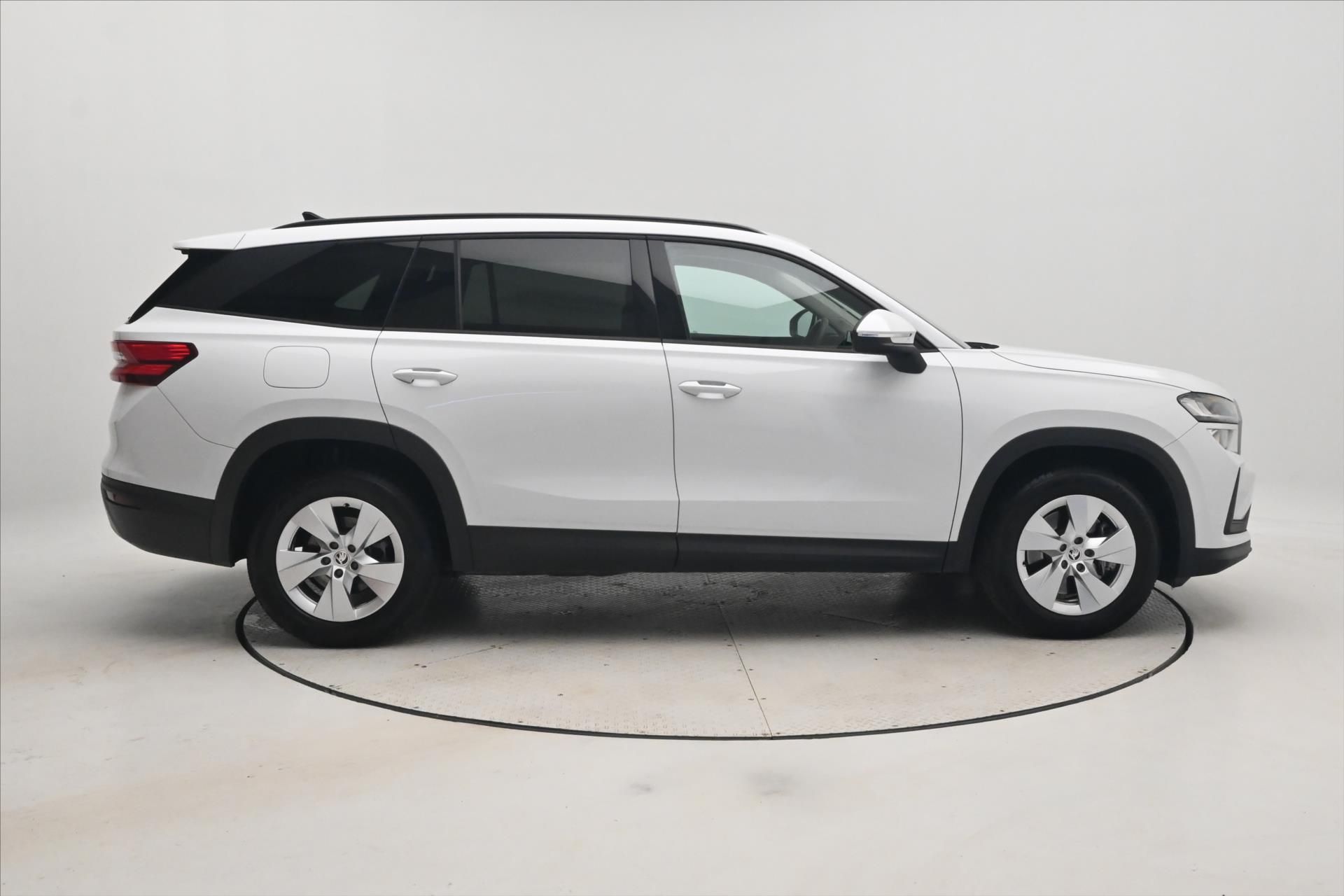 Škoda Kodiaq, 2,0 TDI 142kW Selection 4x4 Zá - fotka 4