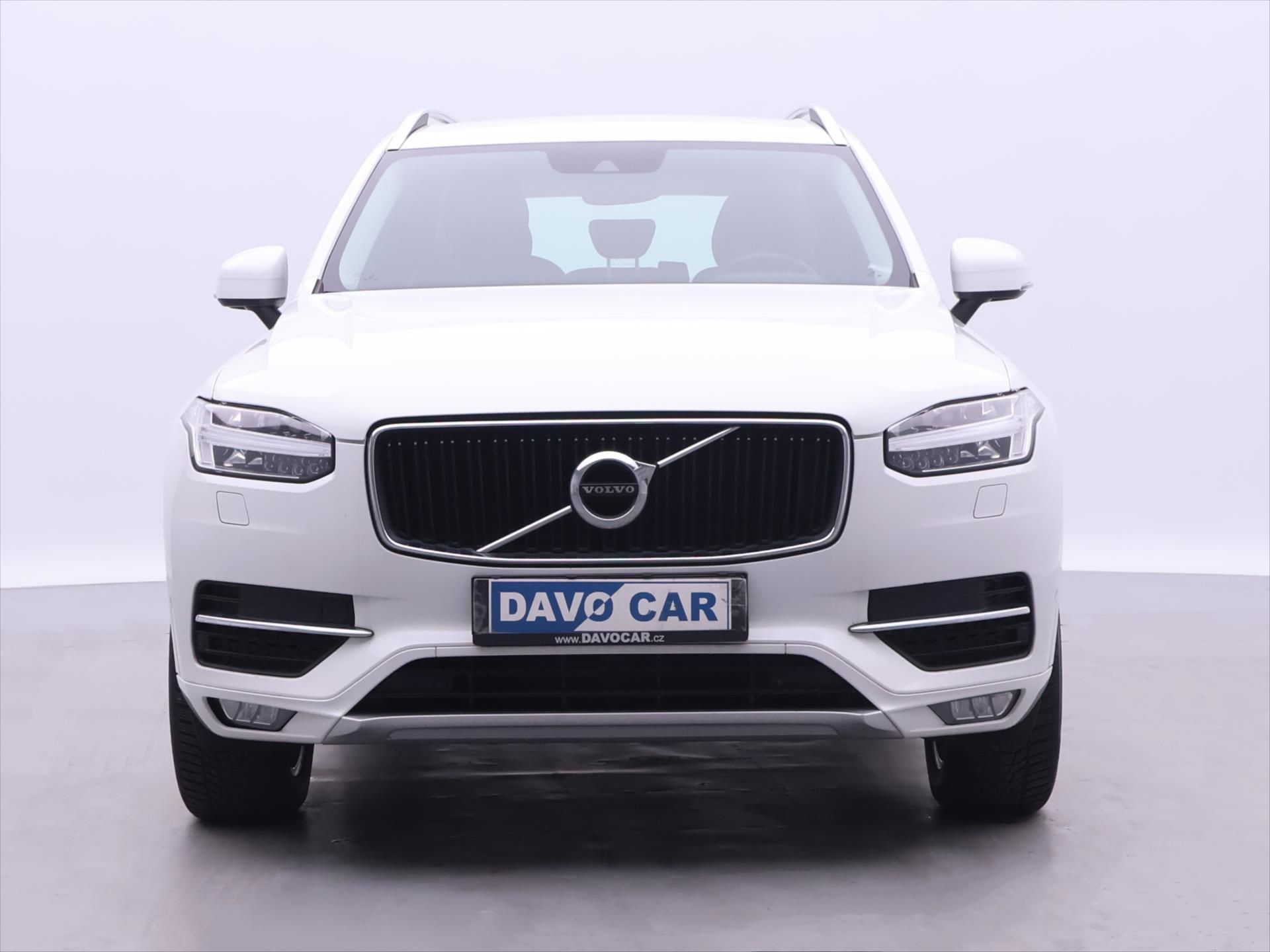 Volvo XC90, 2,0 D4 140kW CZ LED Momentum - fotka 2