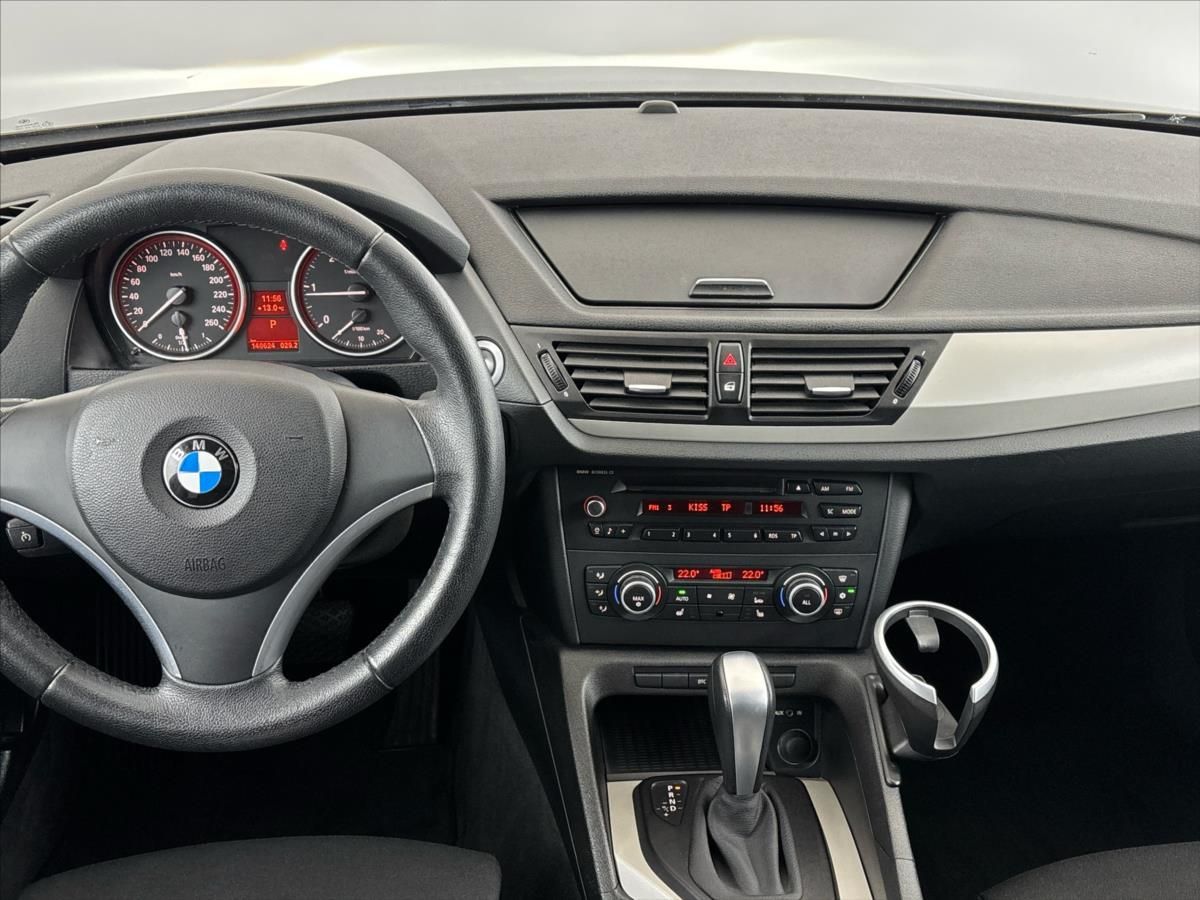 BMW X1, 2,0 xDrive 20D  AUT - fotka 5