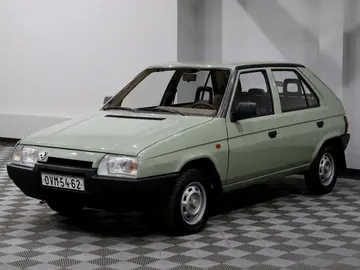 Škoda Favorit, 1.3 46 kW 136 L