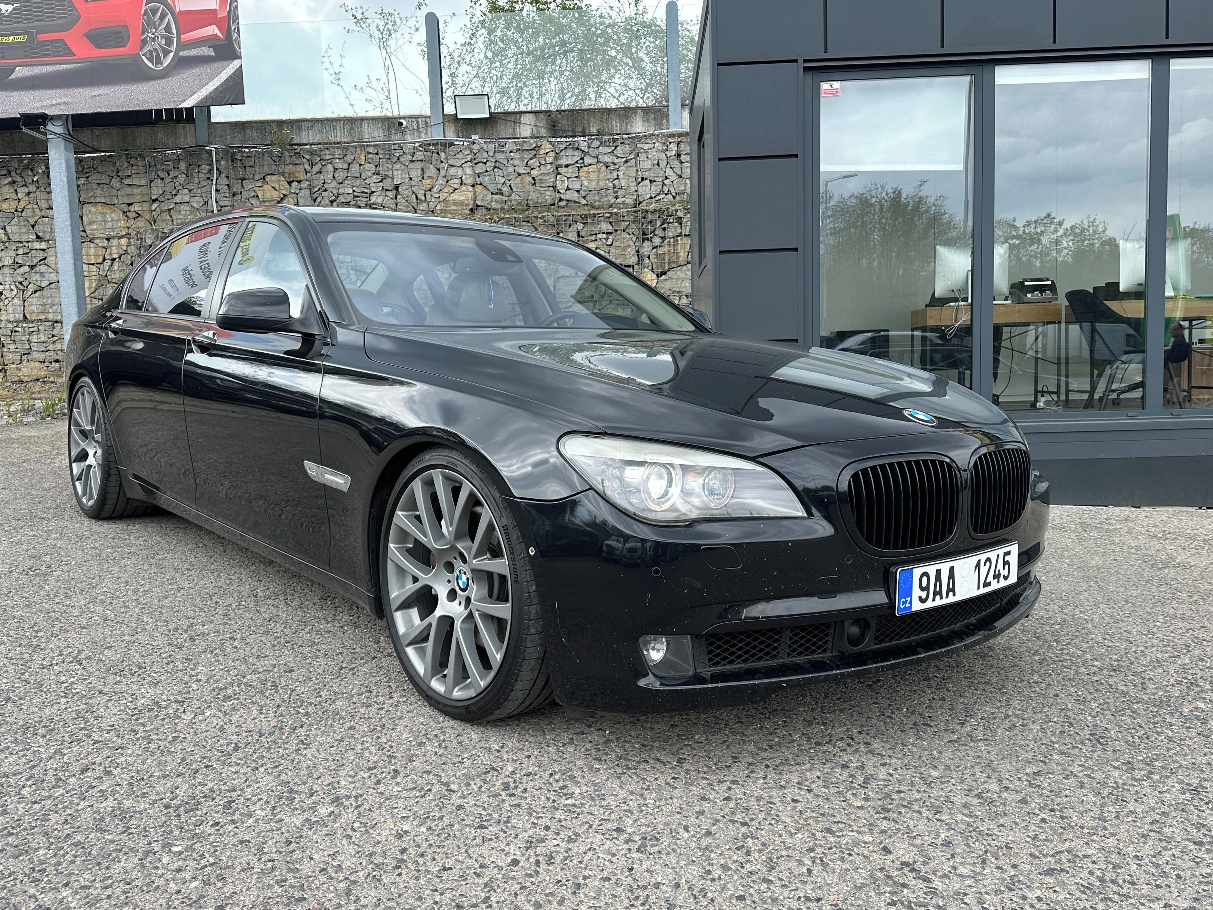 BMW Řada 7, BMW 760 2009