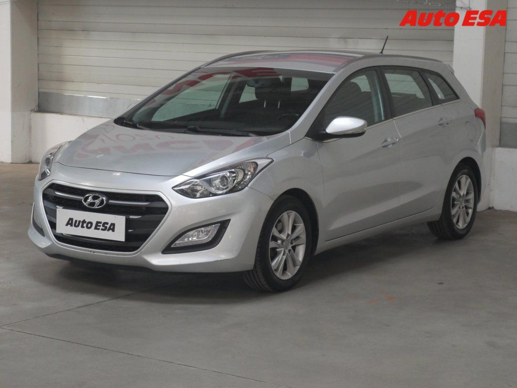Hyundai i30, 1.6. crdi - fotka 3