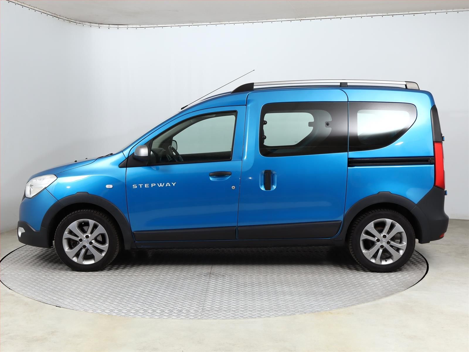 Dacia Dokker, 1.2 TCe, Stepway, 5Míst, Klima - fotka 3