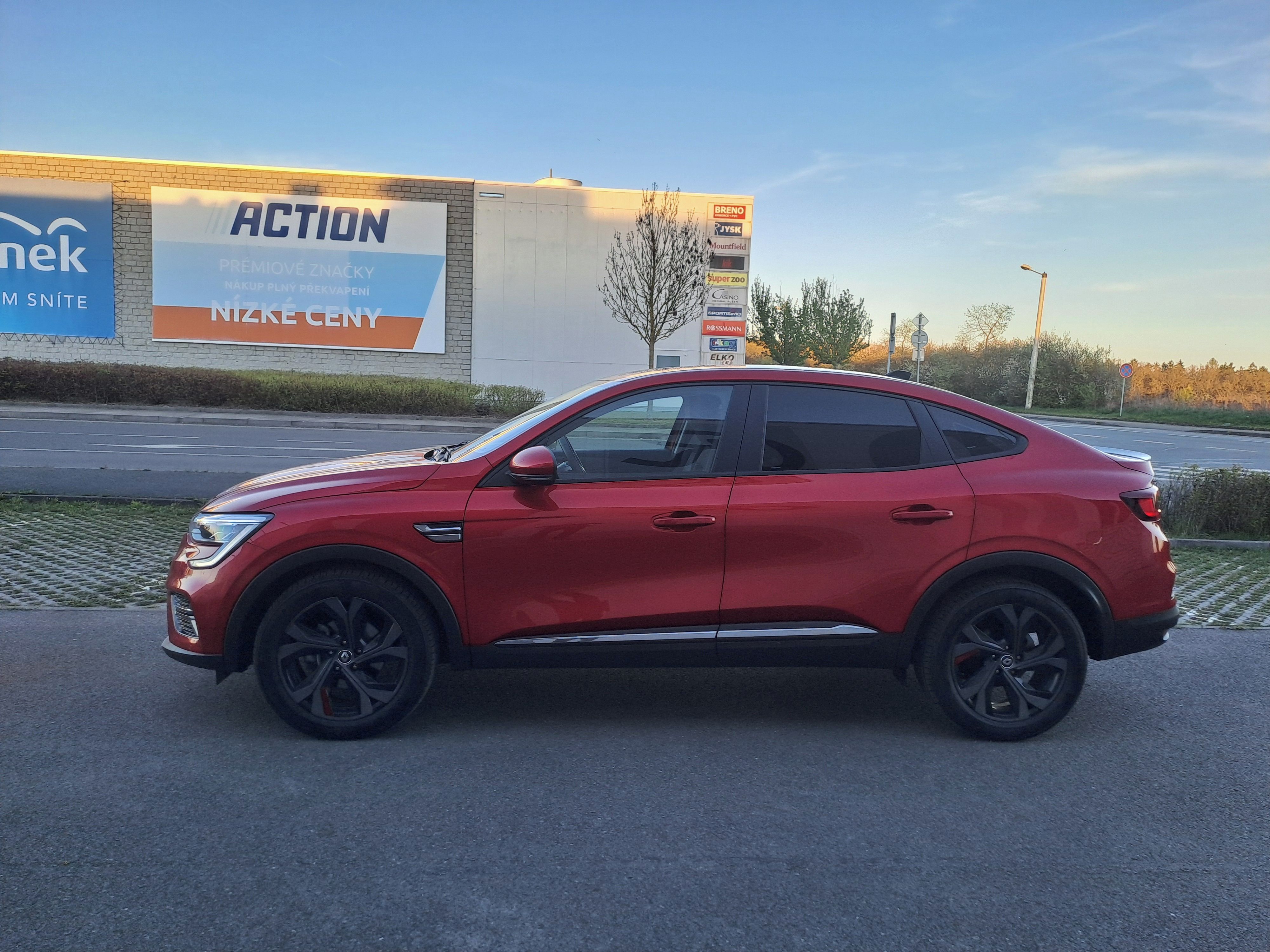 Renault Arkana - fotka 4