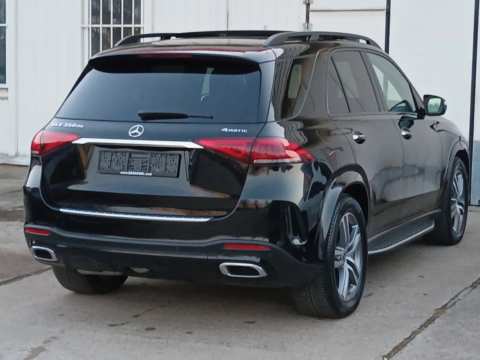 Mercedes-Benz GLE, Amg*SoftClose*Burmester*Pano - fotka 4