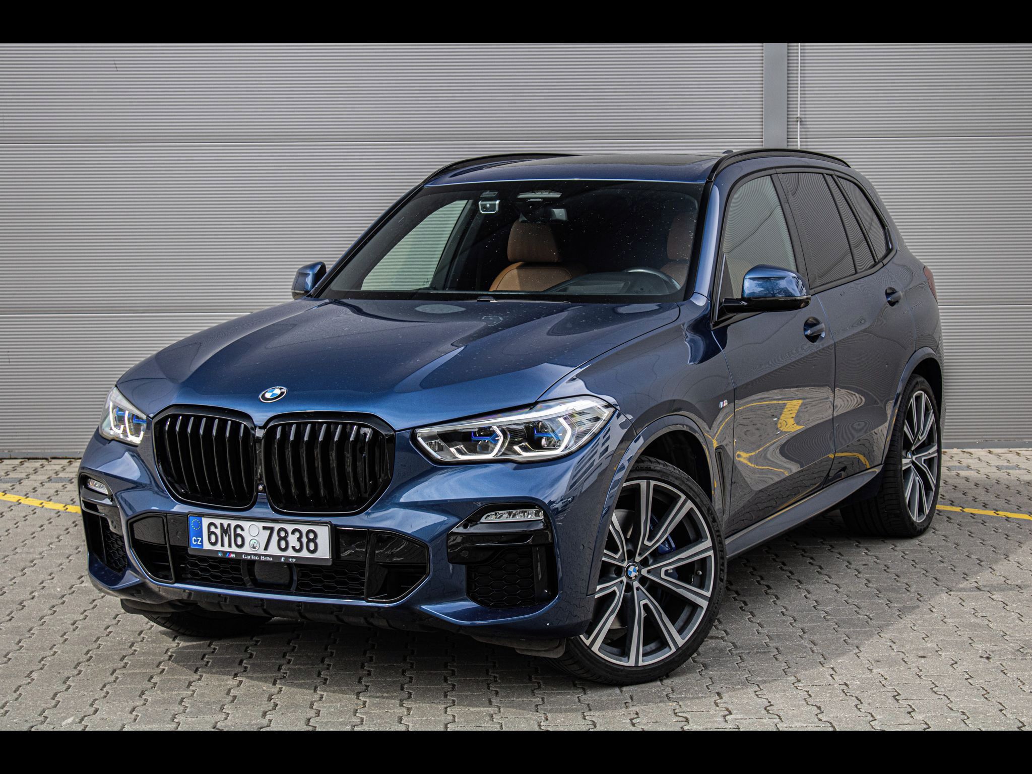 BMW X5, Individual