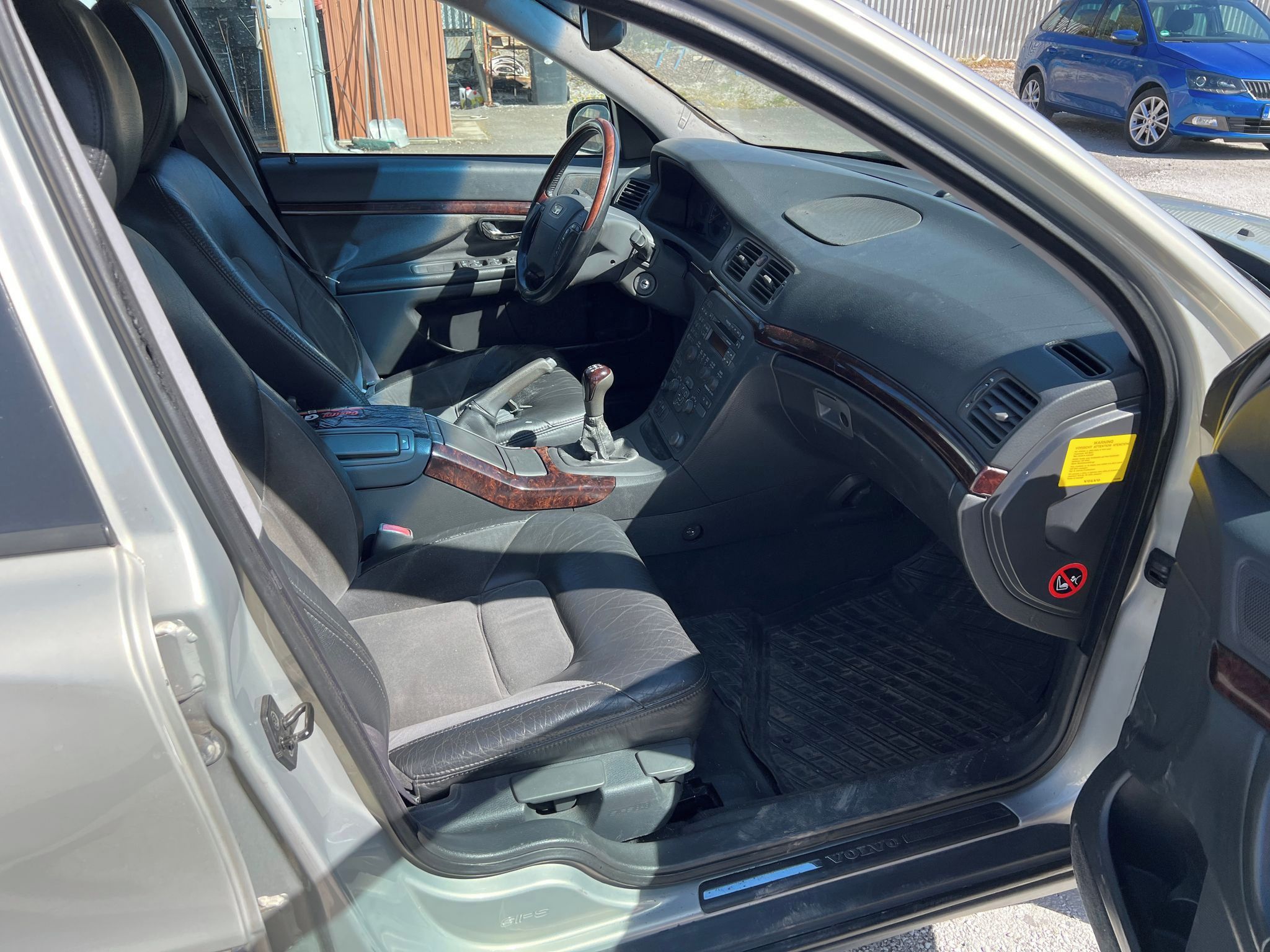 Volvo S80, 2.5 TD 5V - fotka 3